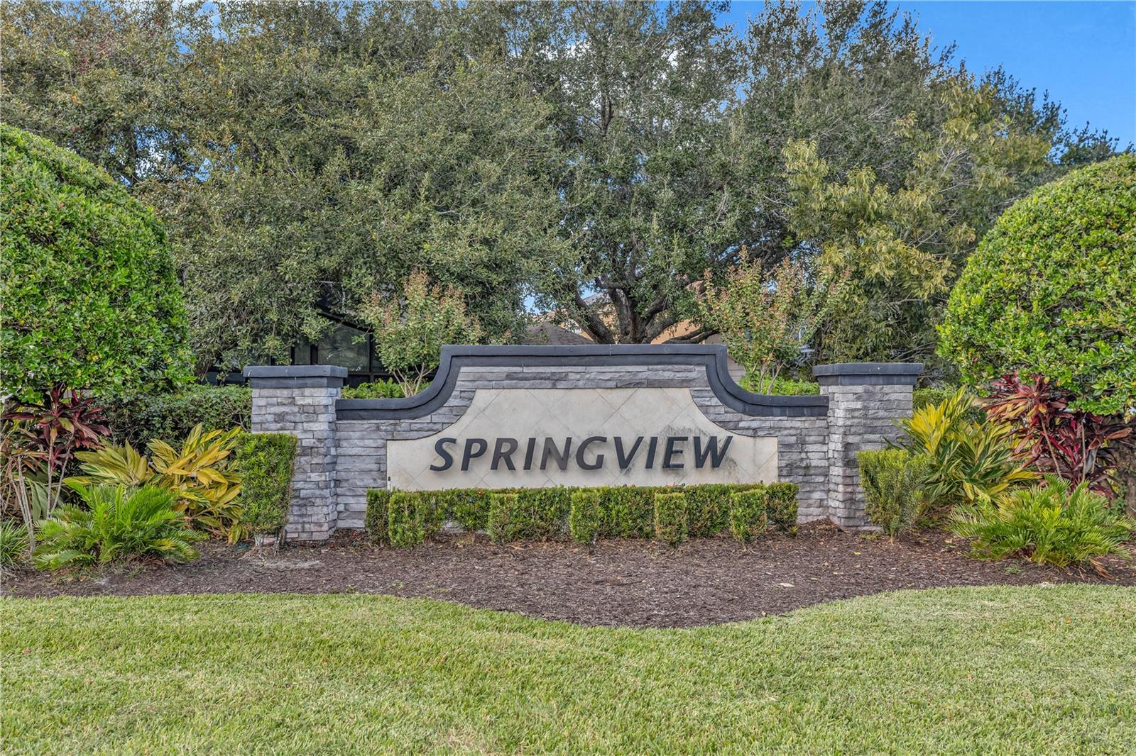 118 CEDAR SPRINGS CIR
