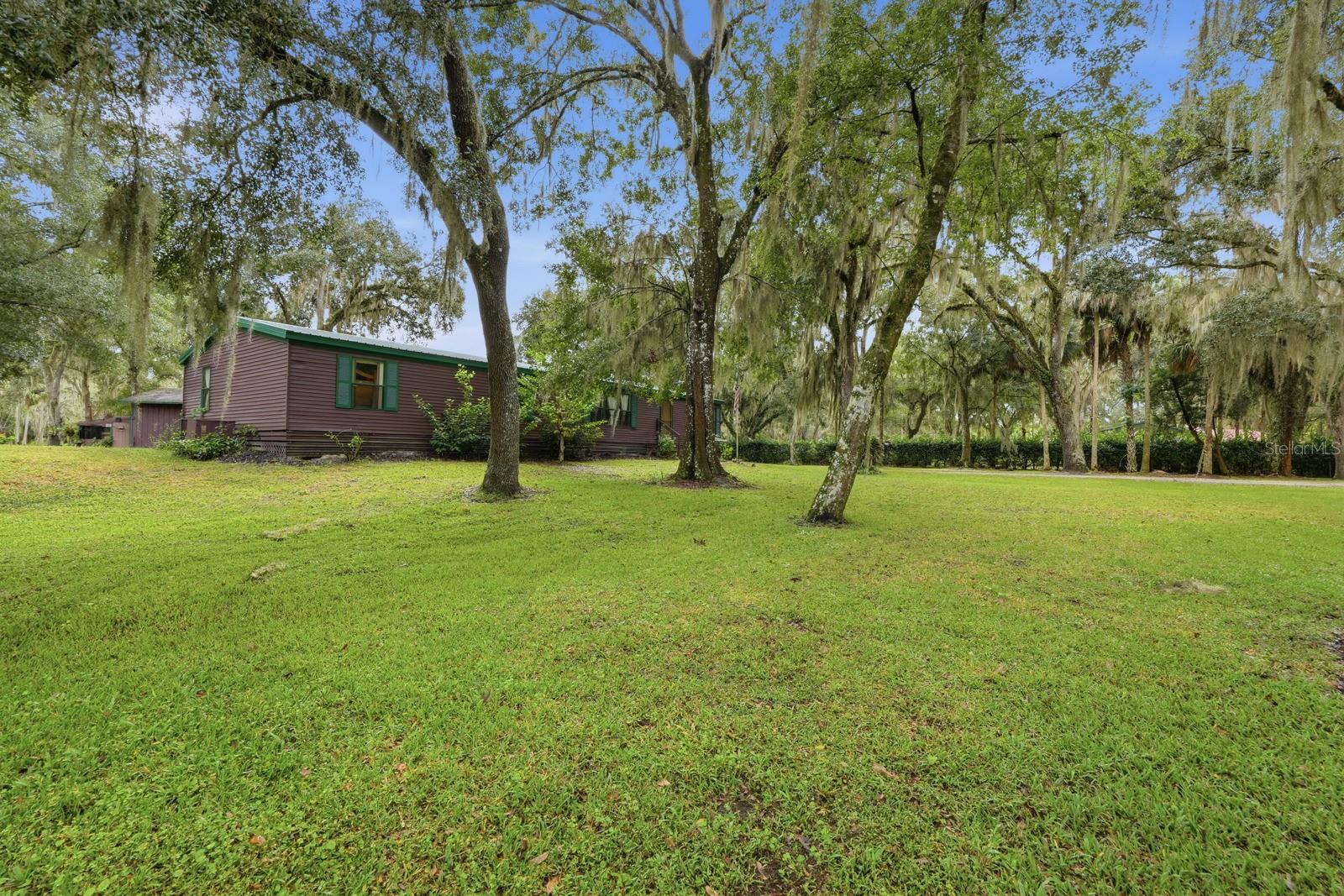 415 GOBBLERS LODGE RD