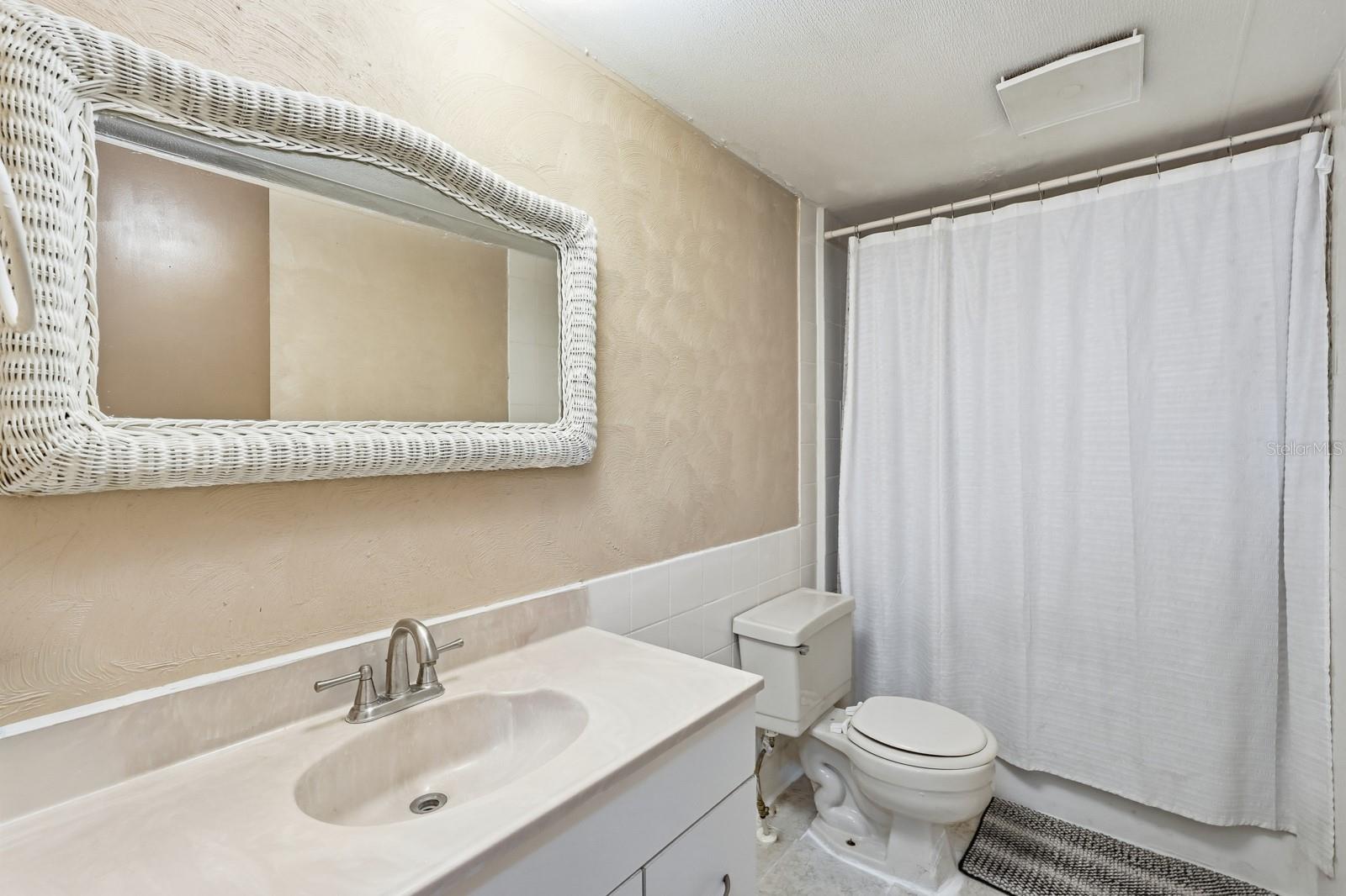 415 GOBBLERS LODGE RD