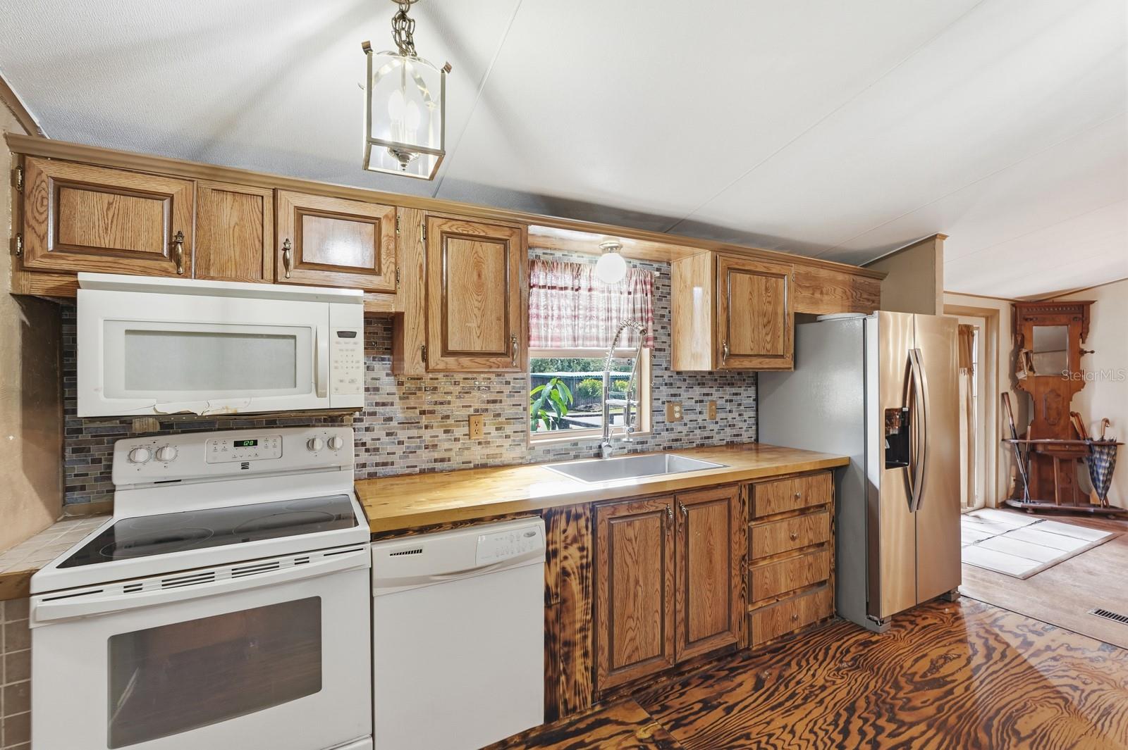 415 GOBBLERS LODGE RD