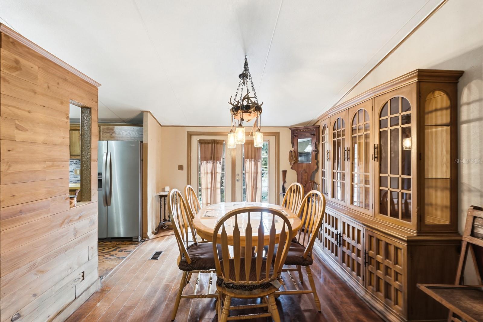 415 GOBBLERS LODGE RD