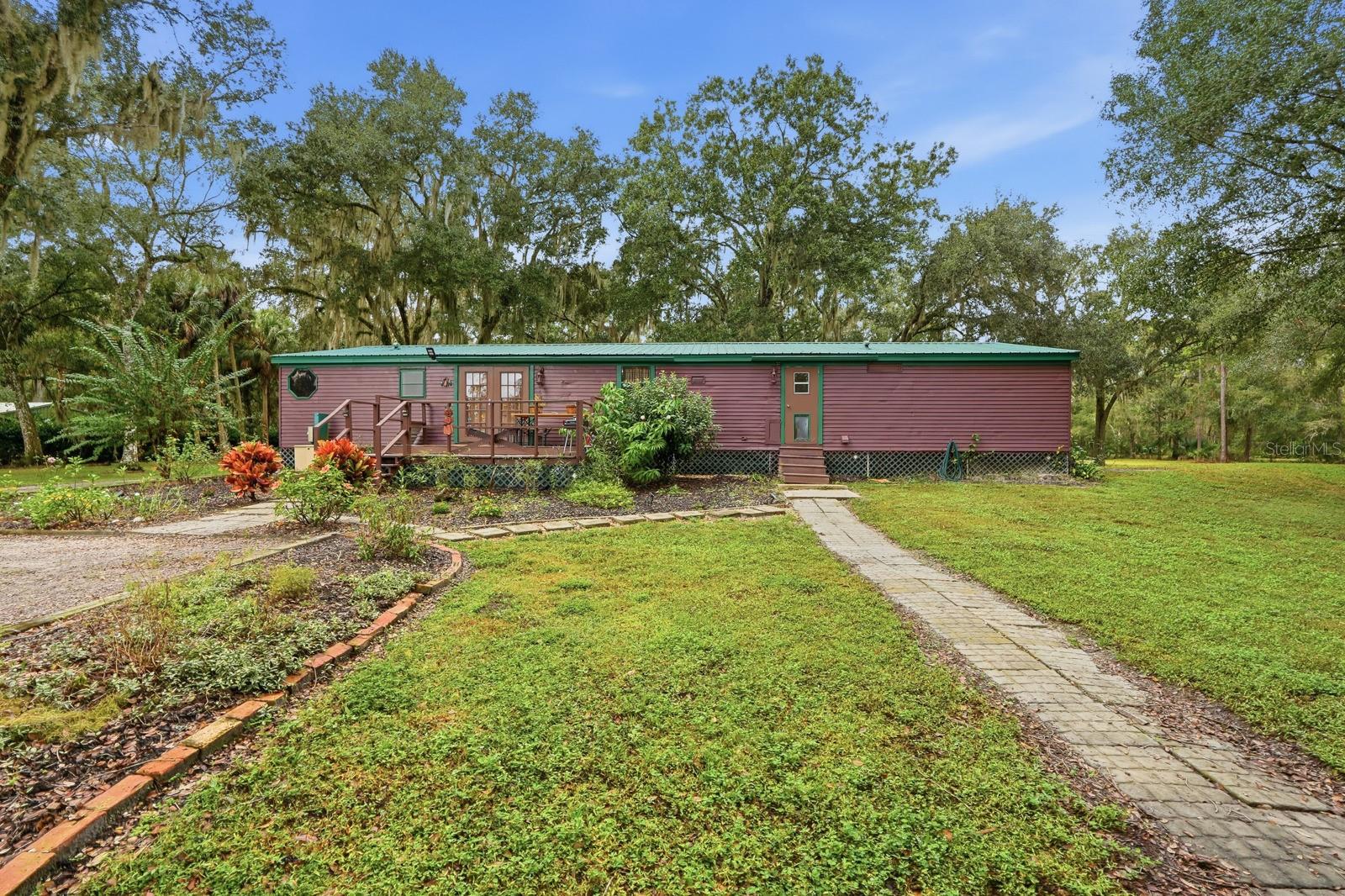 415 GOBBLERS LODGE RD