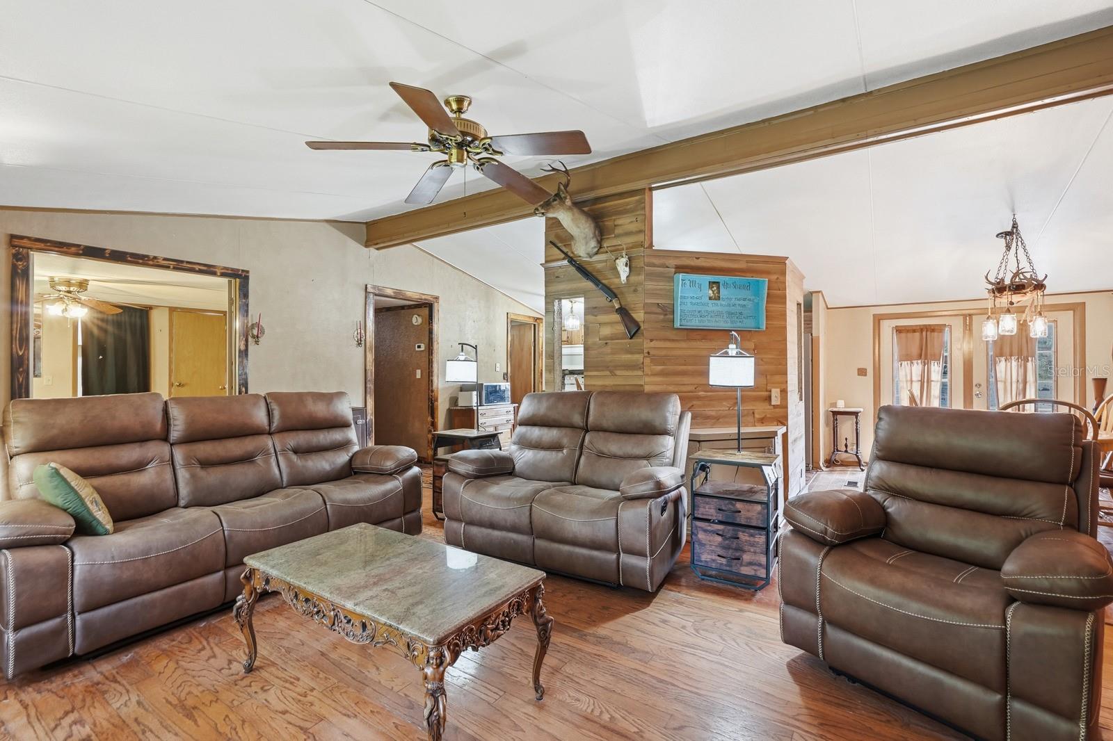 415 GOBBLERS LODGE RD