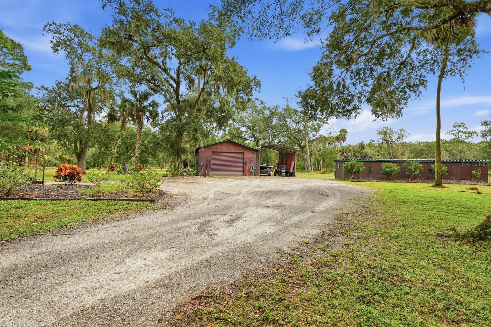 415 GOBBLERS LODGE RD