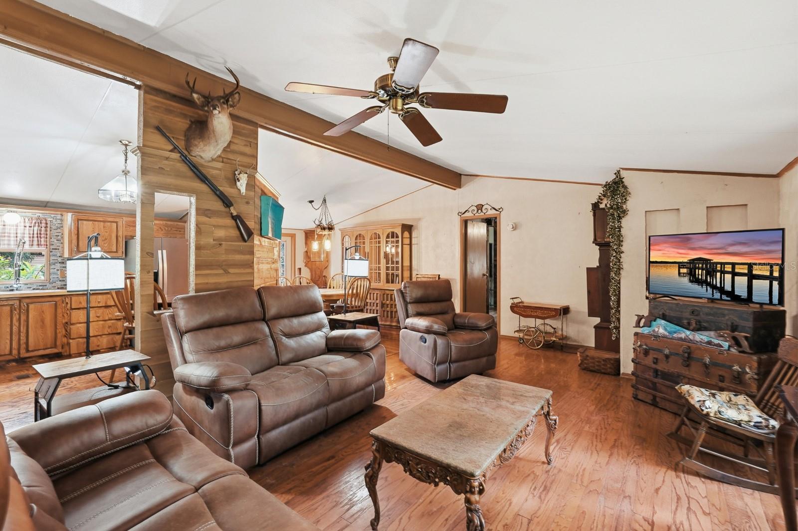 415 GOBBLERS LODGE RD