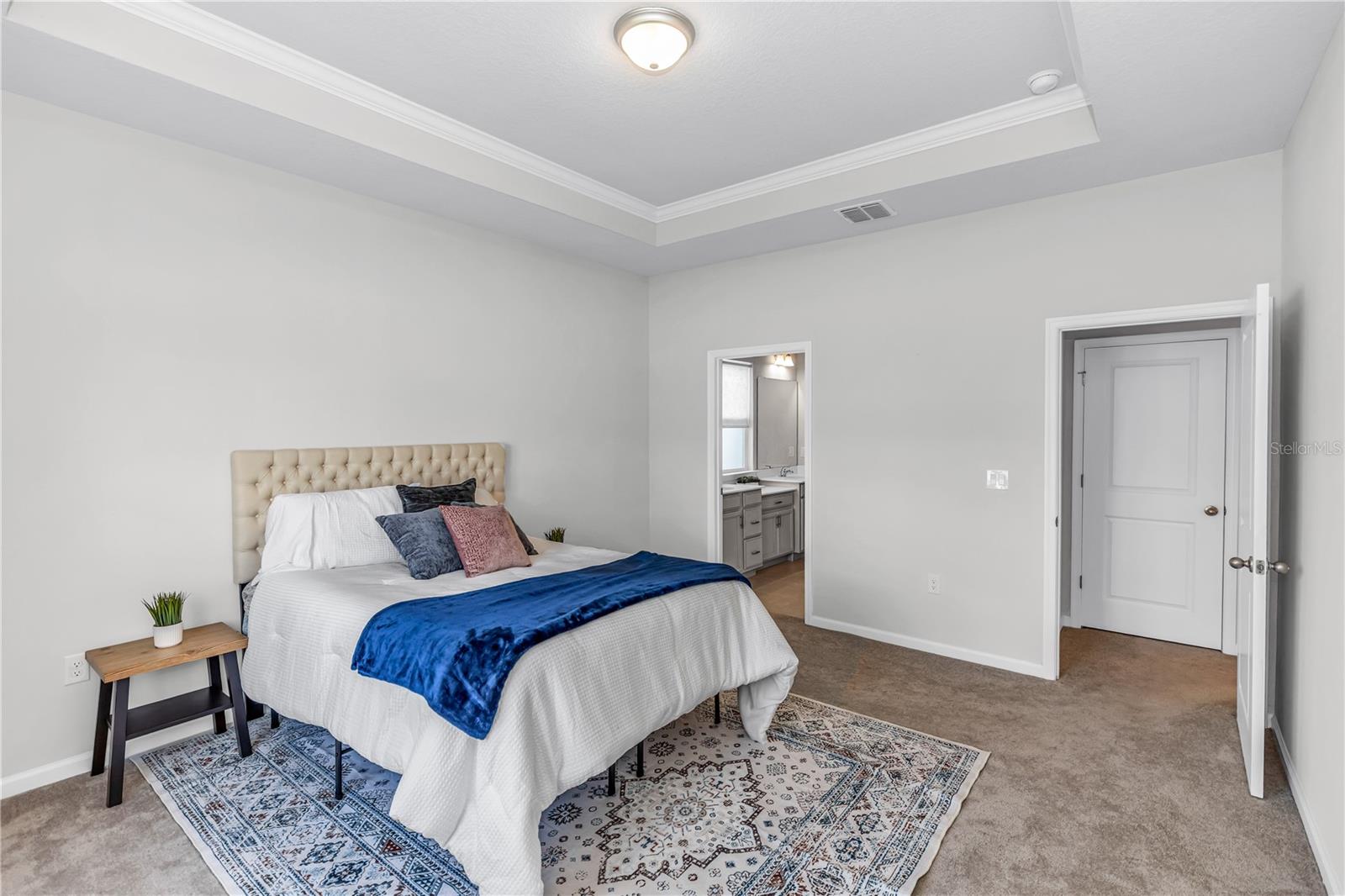 1090 CHELAN FALLS DR