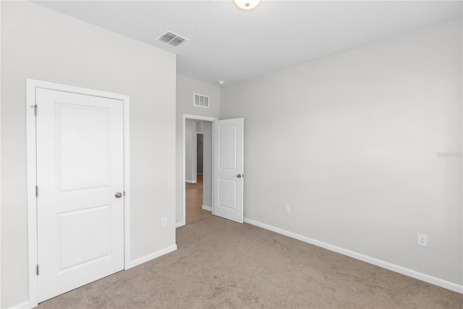 1090 CHELAN FALLS DR