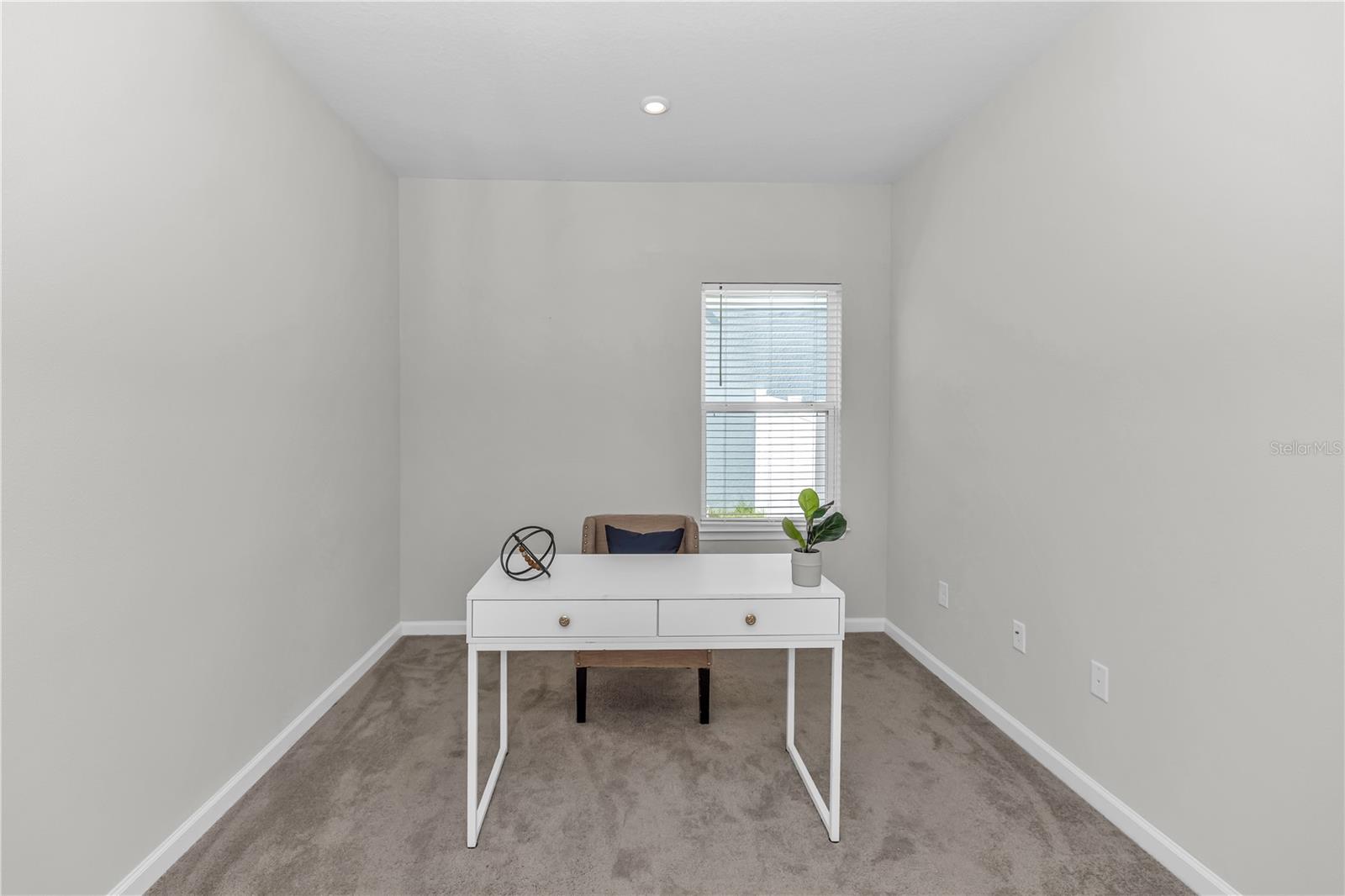 1090 CHELAN FALLS DR