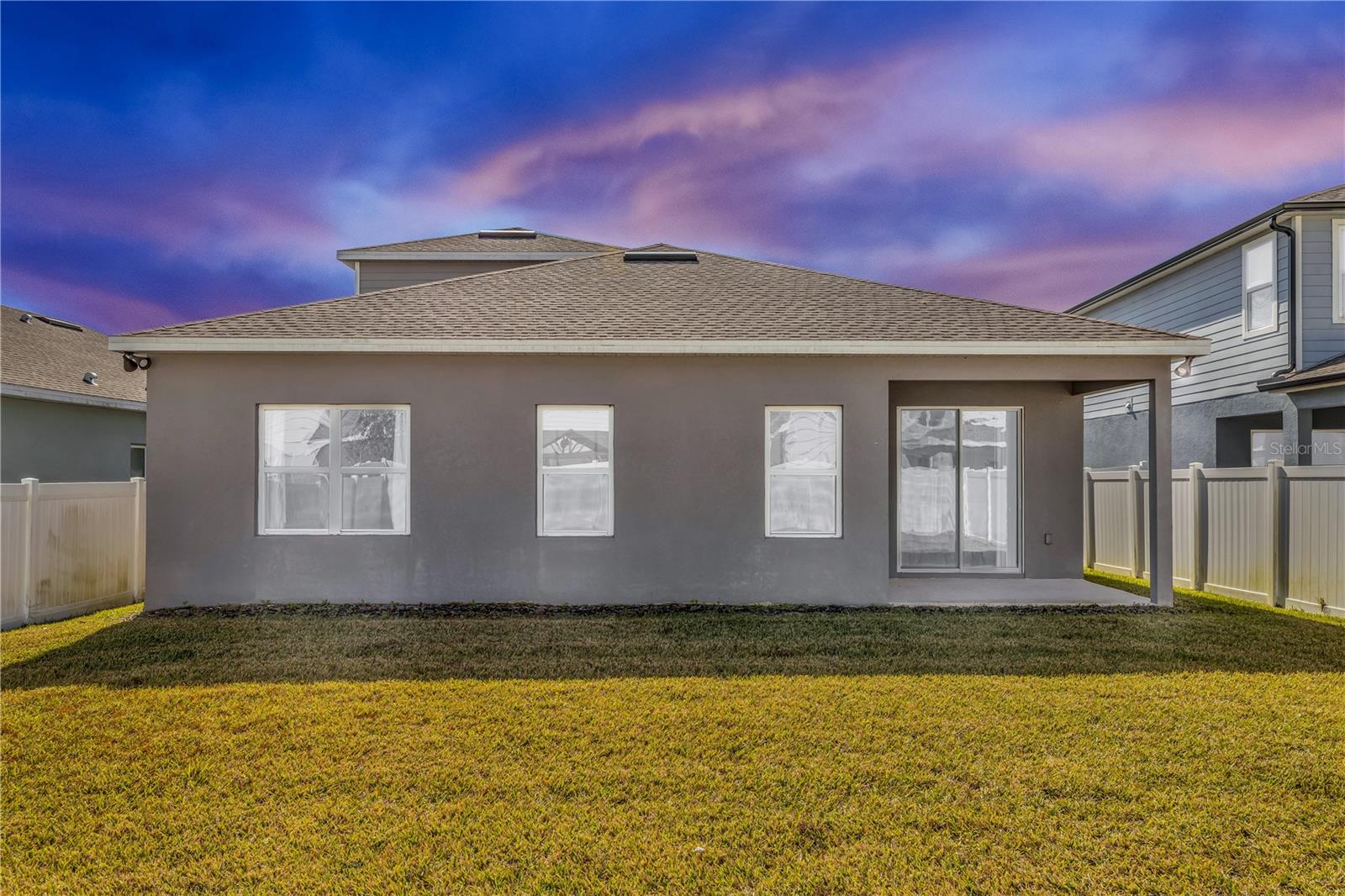 1090 CHELAN FALLS DR