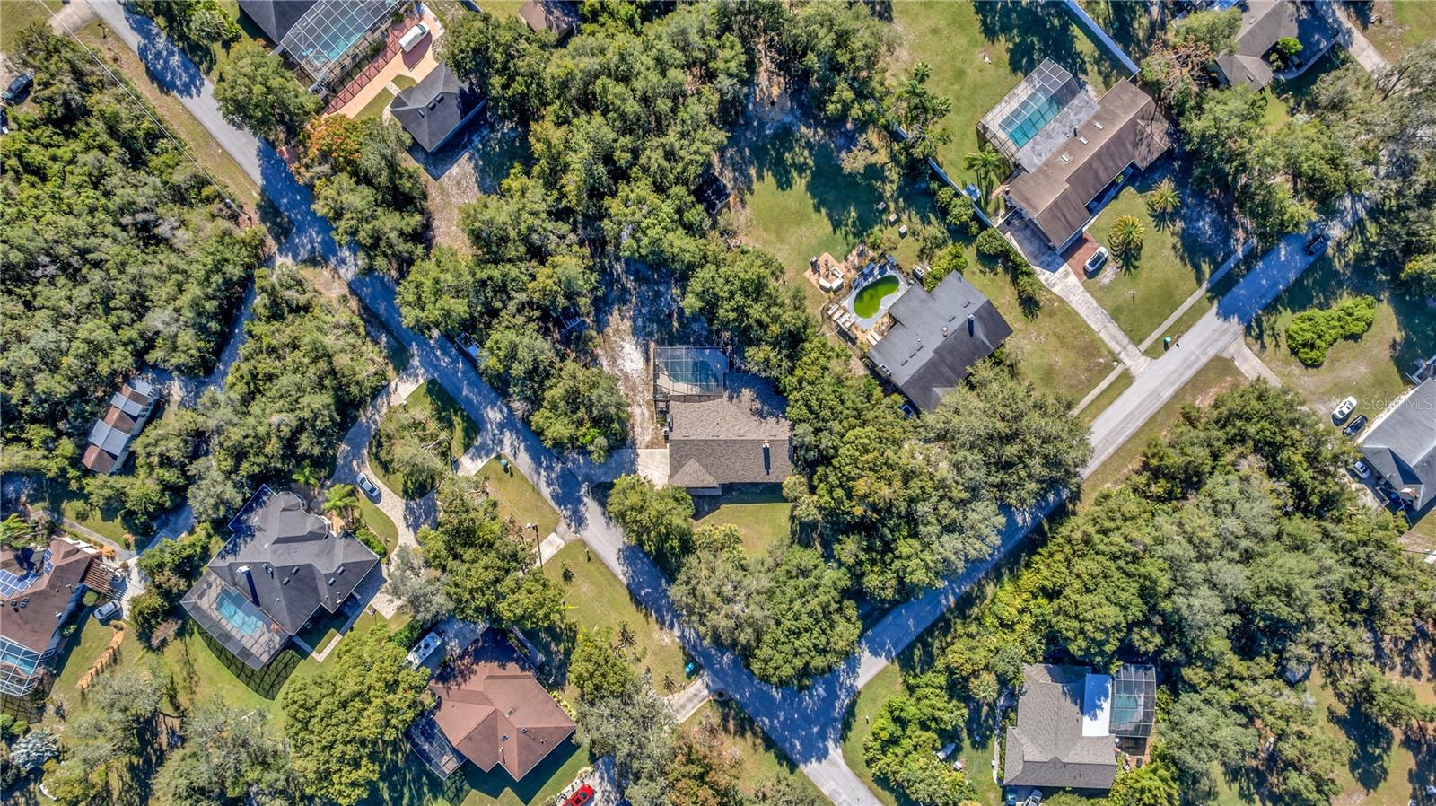 634 E LEHIGH DR