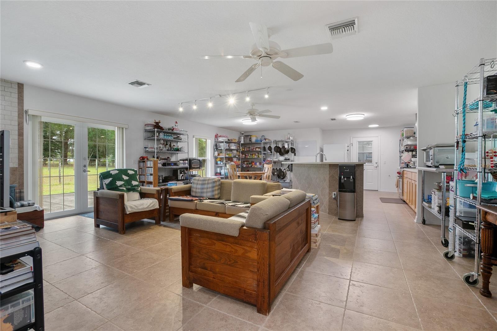 420 GLENWOOD RD