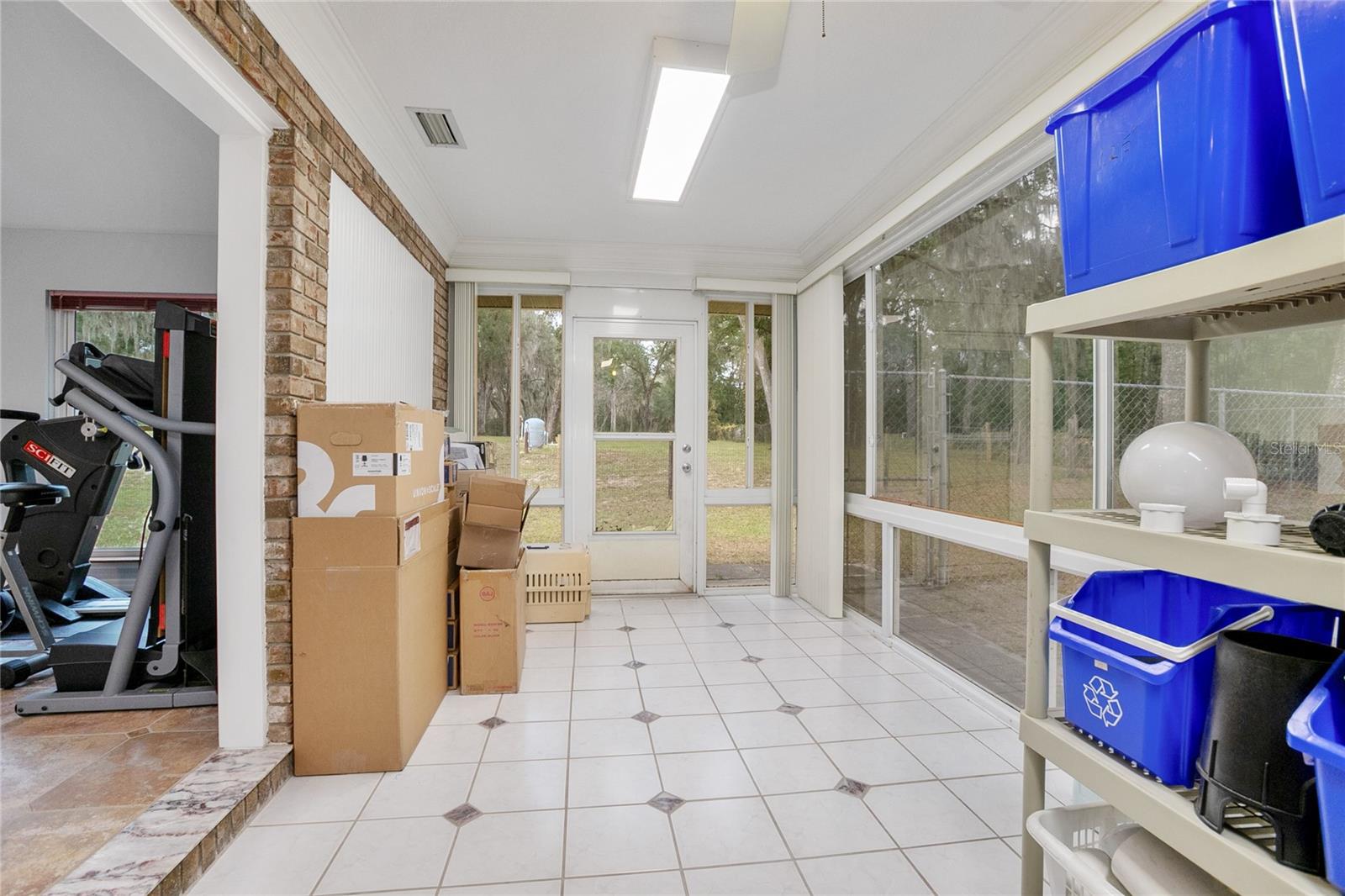 378 GLENWOOD RD