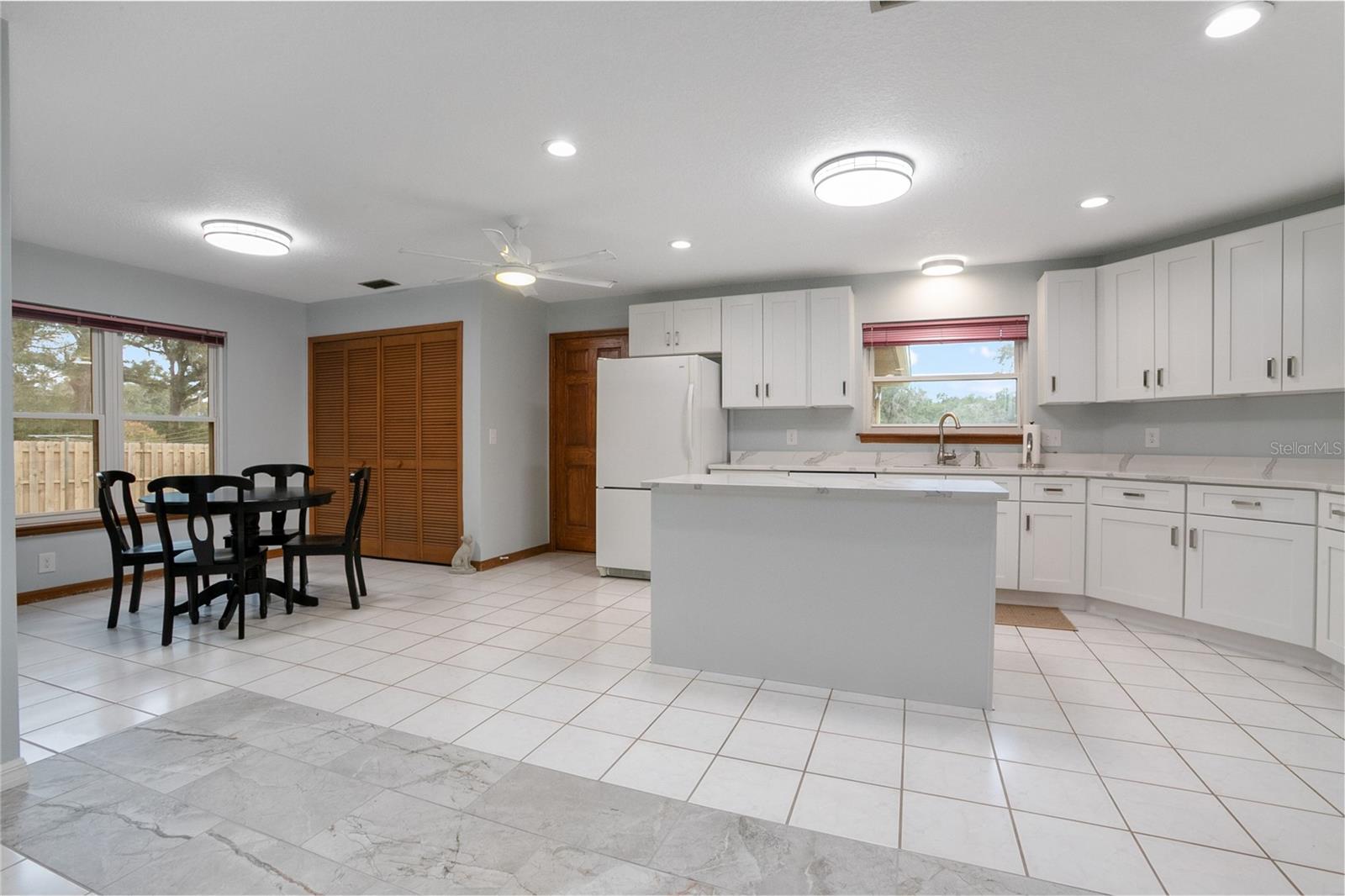 378 GLENWOOD RD