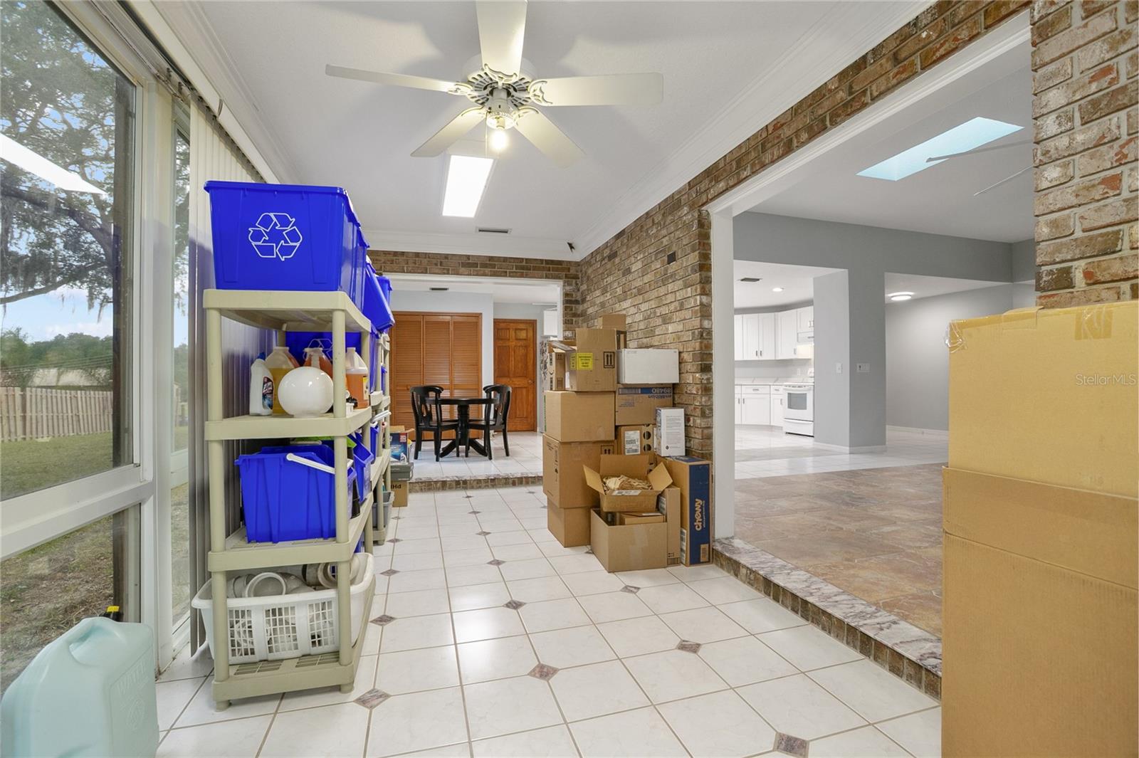 378 GLENWOOD RD
