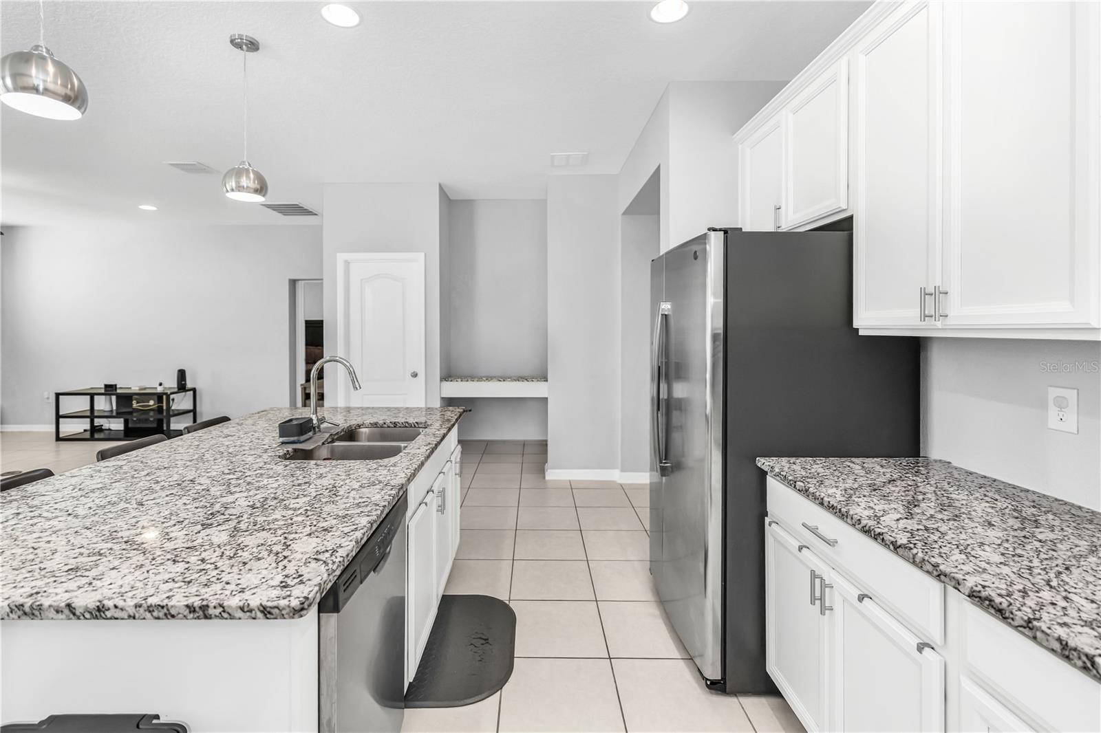 2065 PRAIRIE SAGE LN