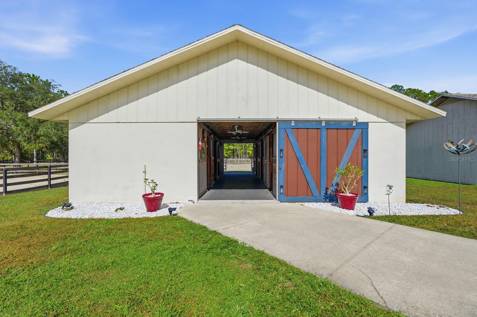 460 SPRING FOREST DR