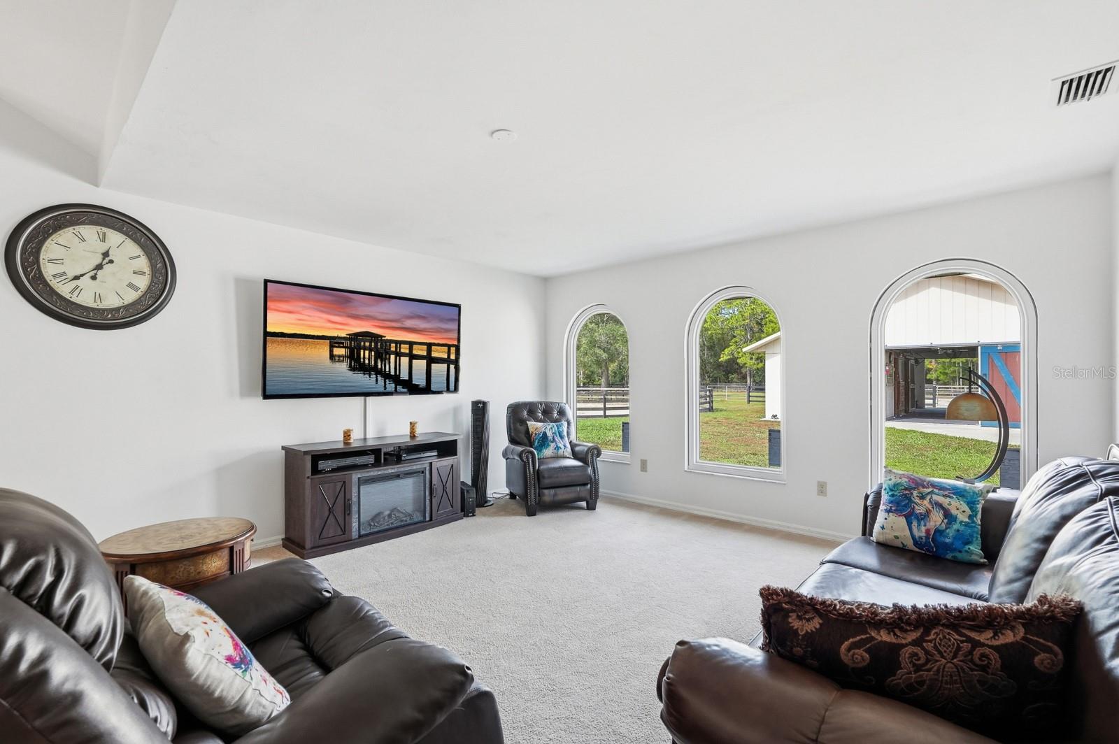 460 SPRING FOREST DR