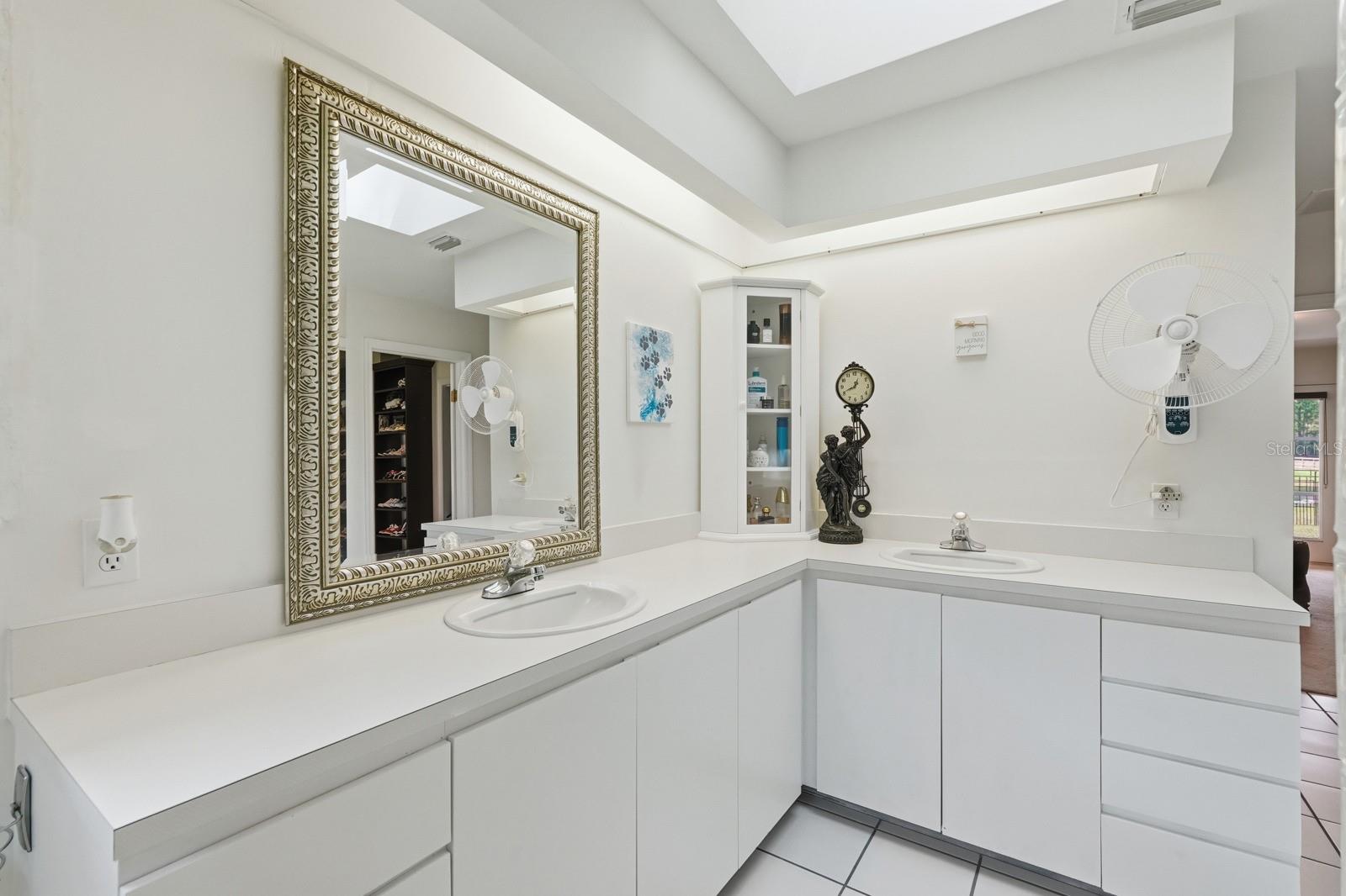 460 SPRING FOREST DR