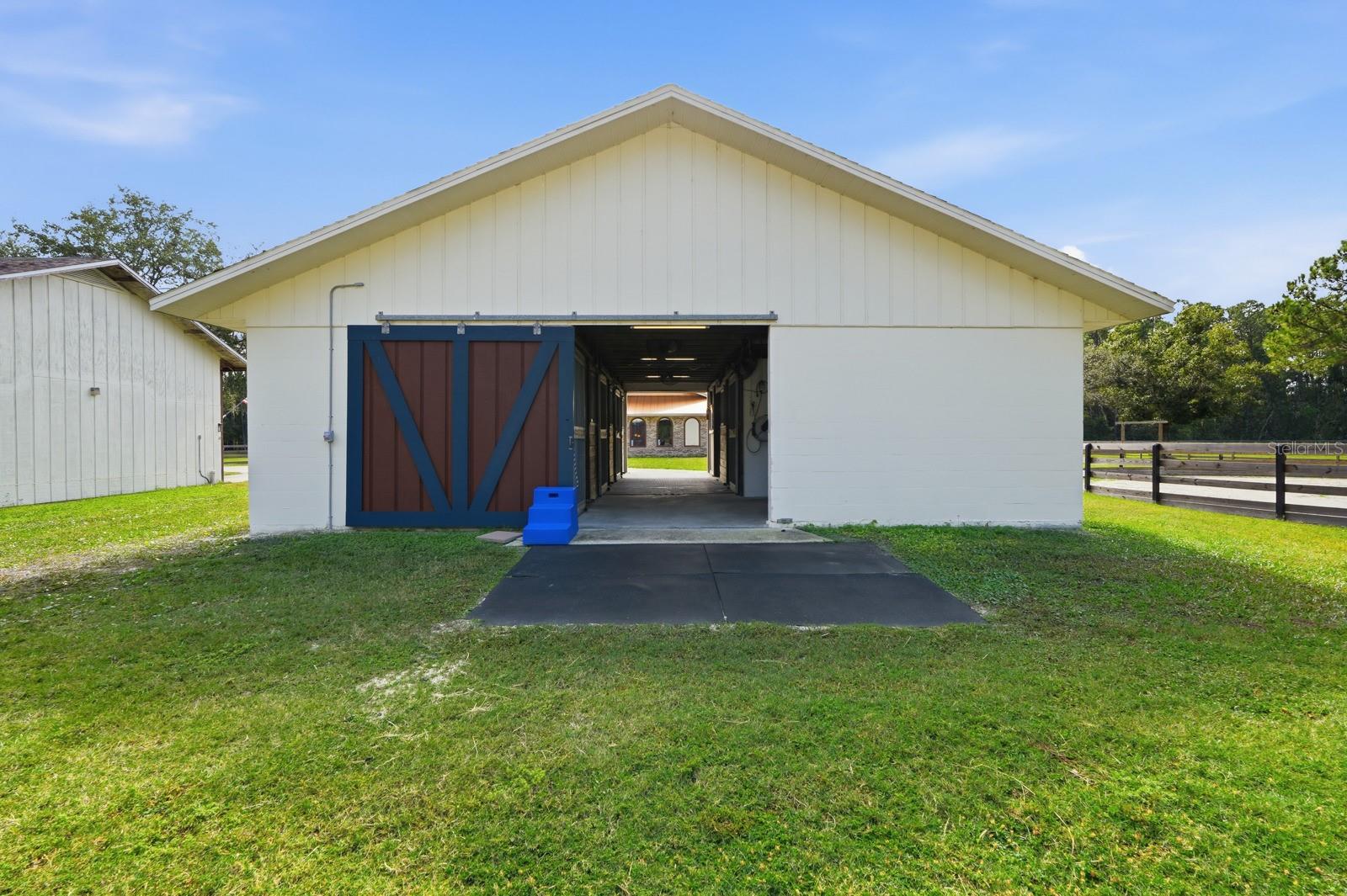 460 SPRING FOREST DR