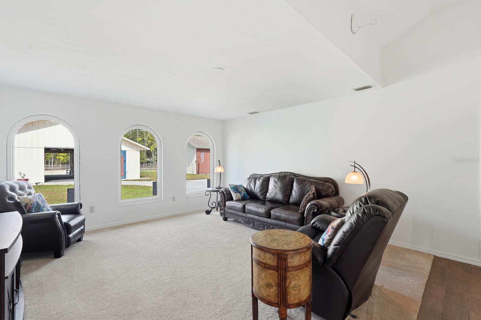 460 SPRING FOREST DR