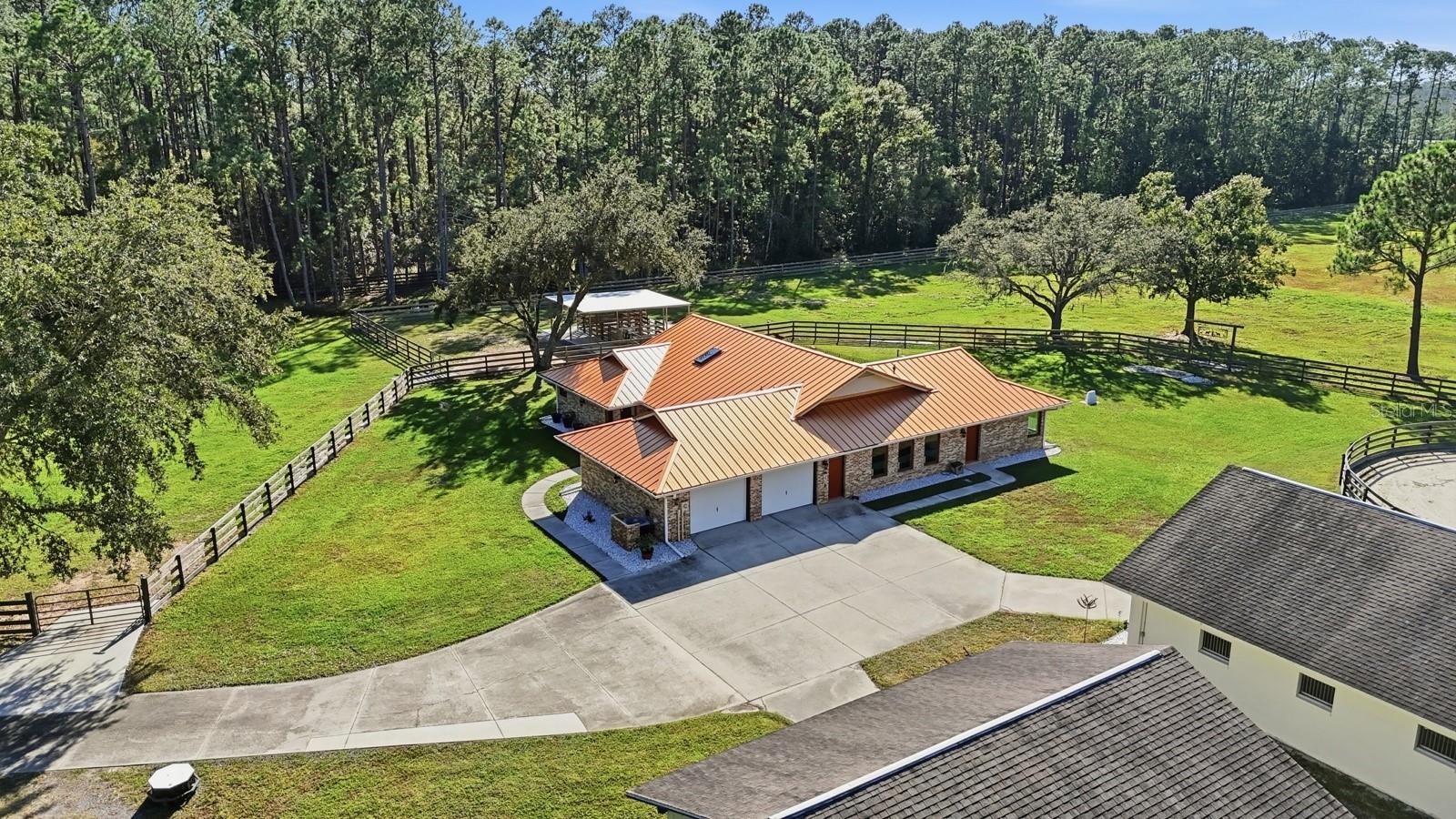 460 SPRING FOREST DR