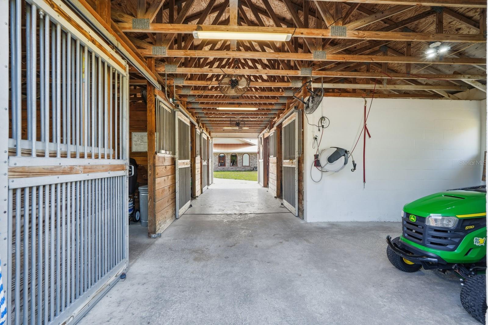 460 SPRING FOREST DR