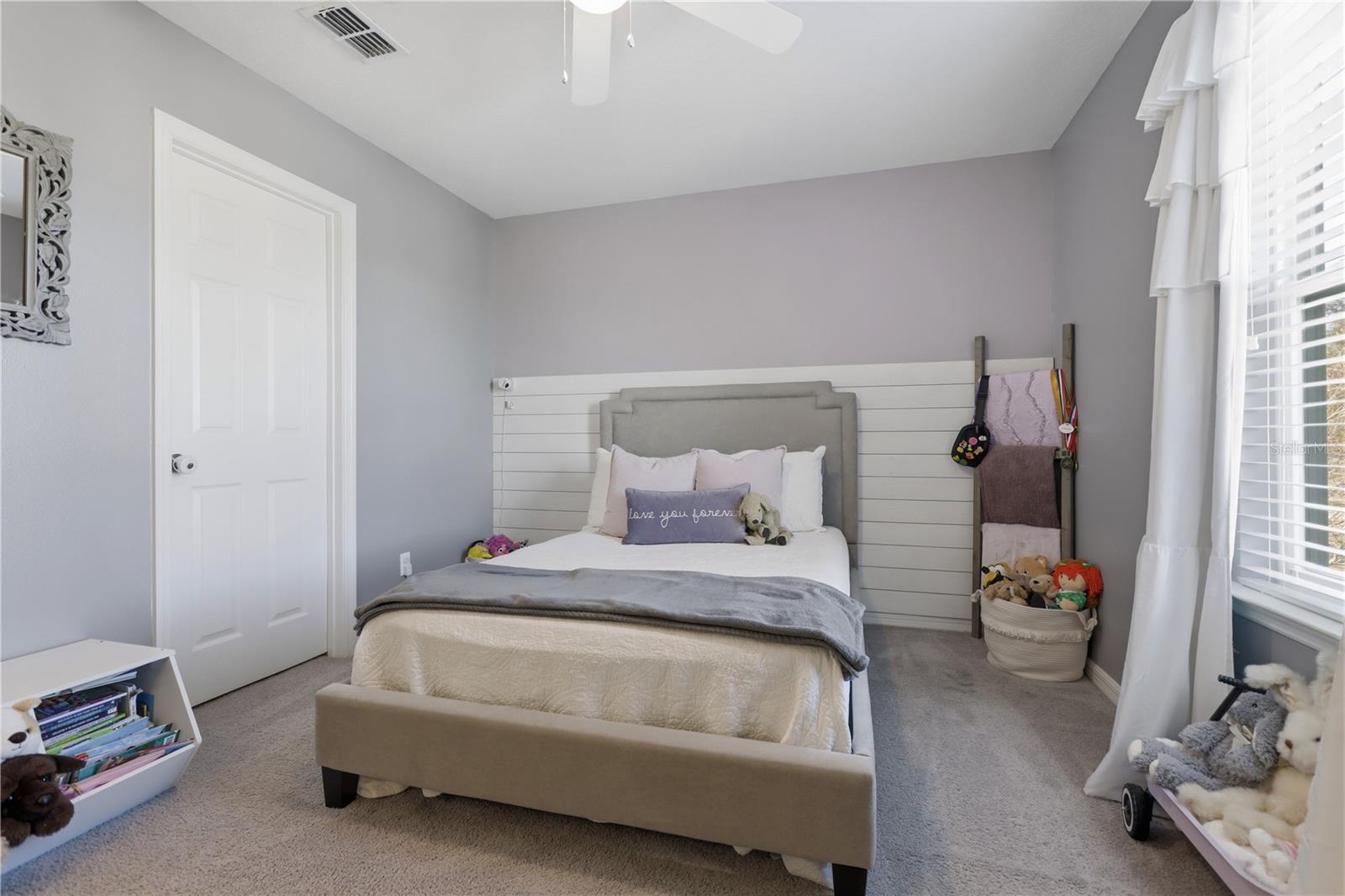 2374 KENNINGTON CV
