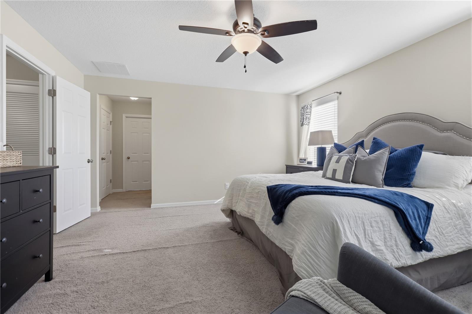 2374 KENNINGTON CV