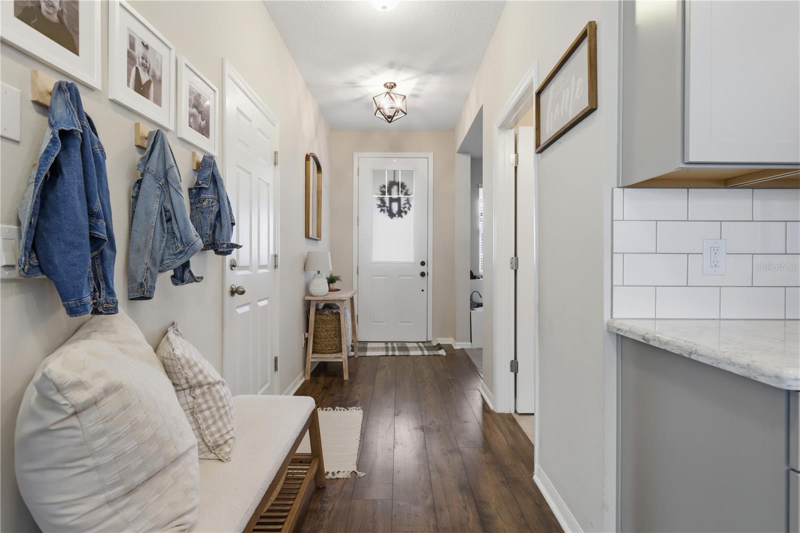 2374 KENNINGTON CV