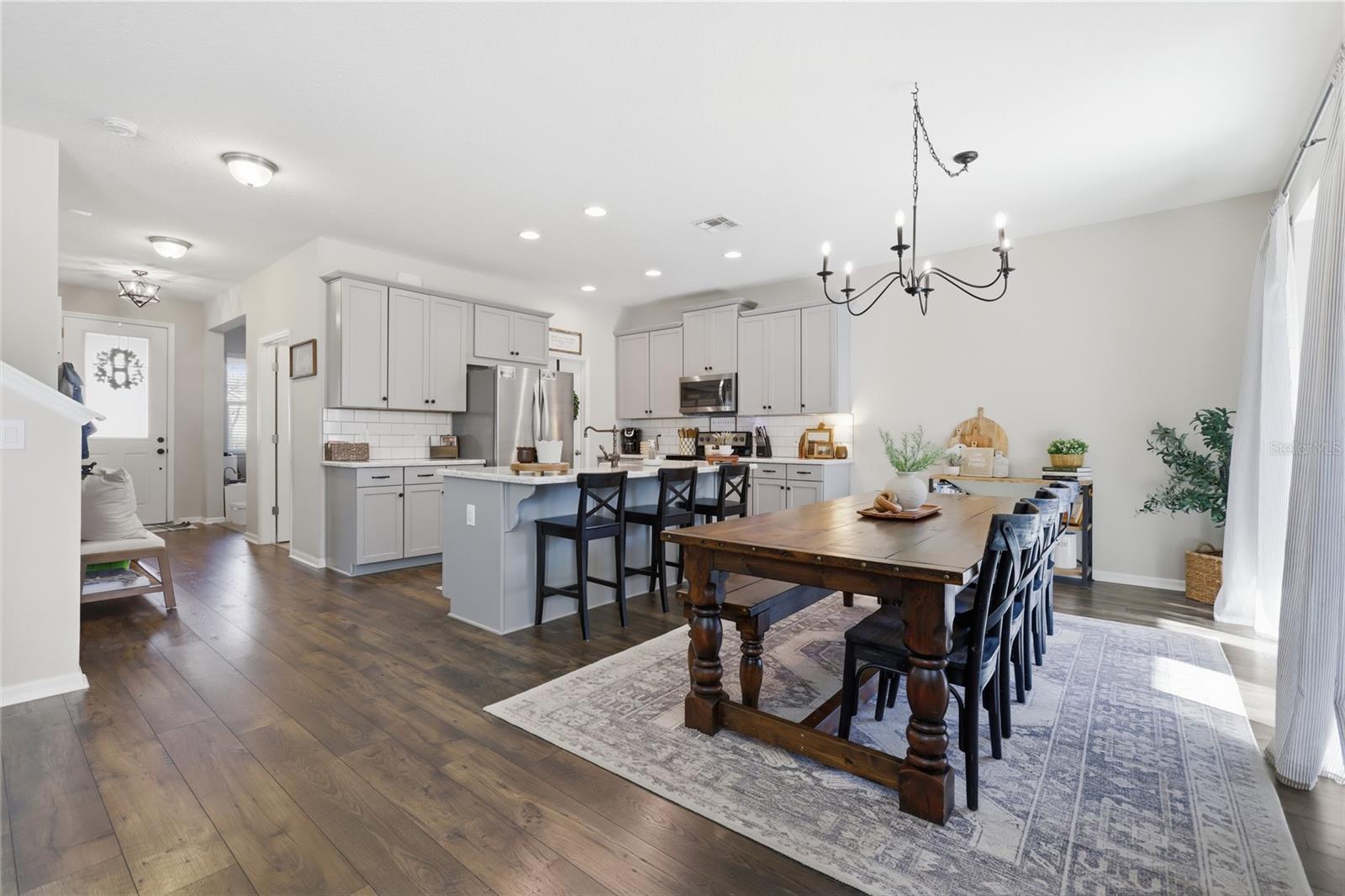 2374 KENNINGTON CV