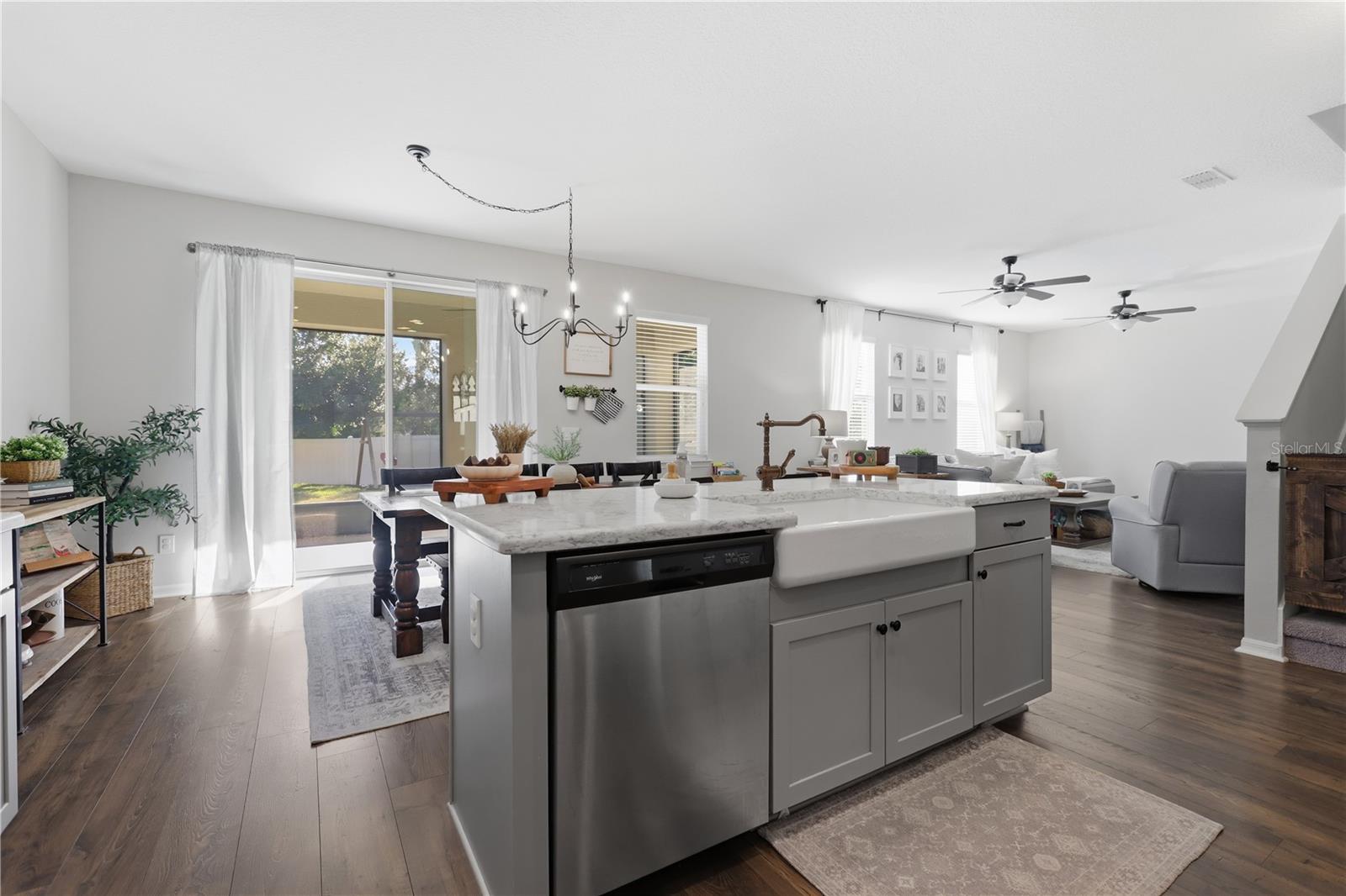 2374 KENNINGTON CV
