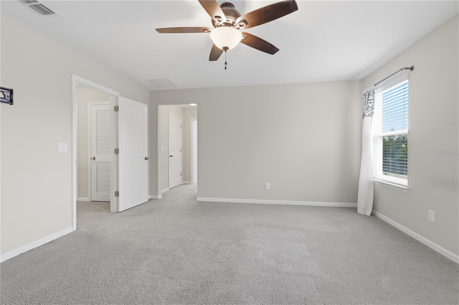 2374 KENNINGTON CV