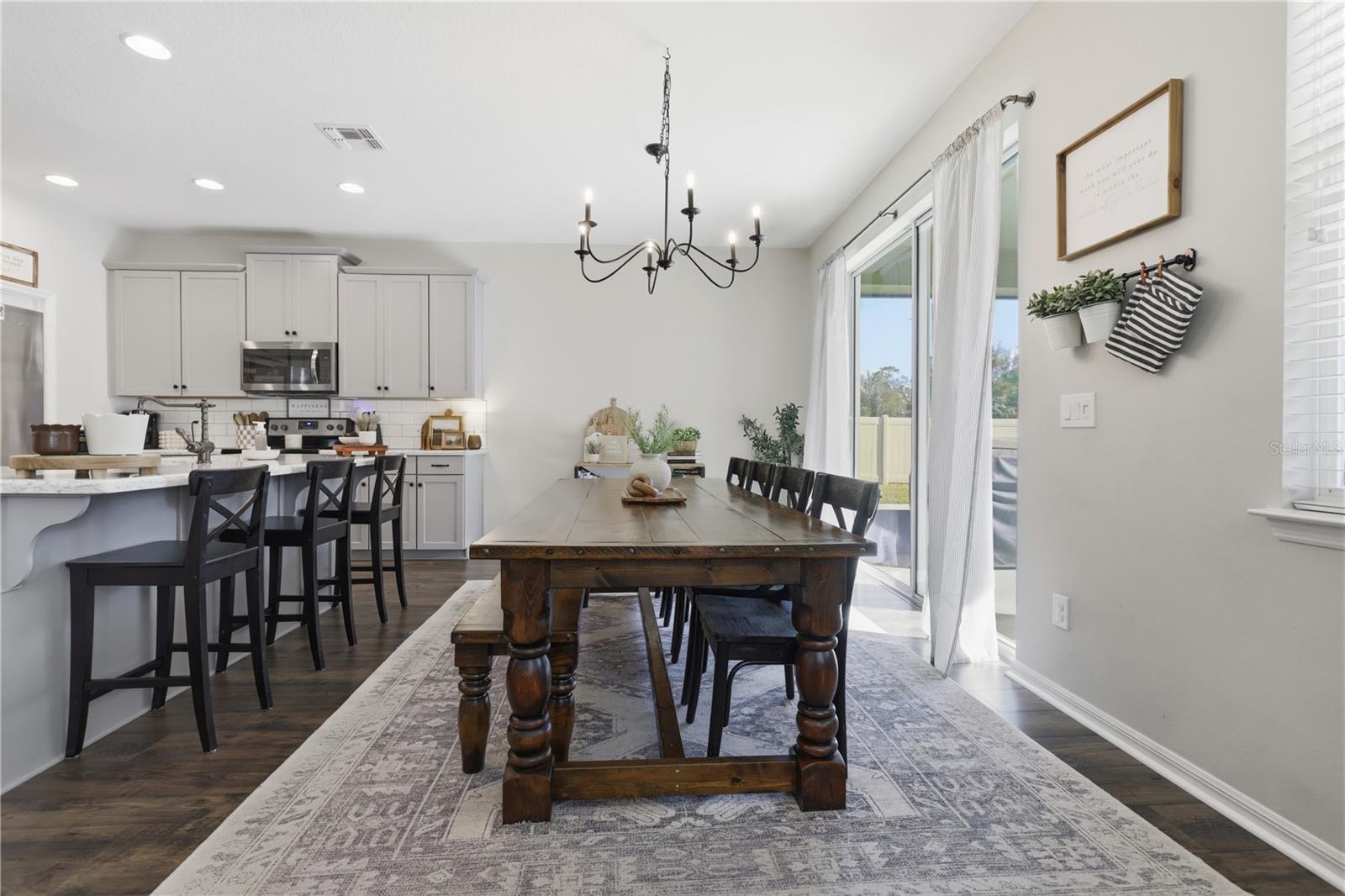 2374 KENNINGTON CV