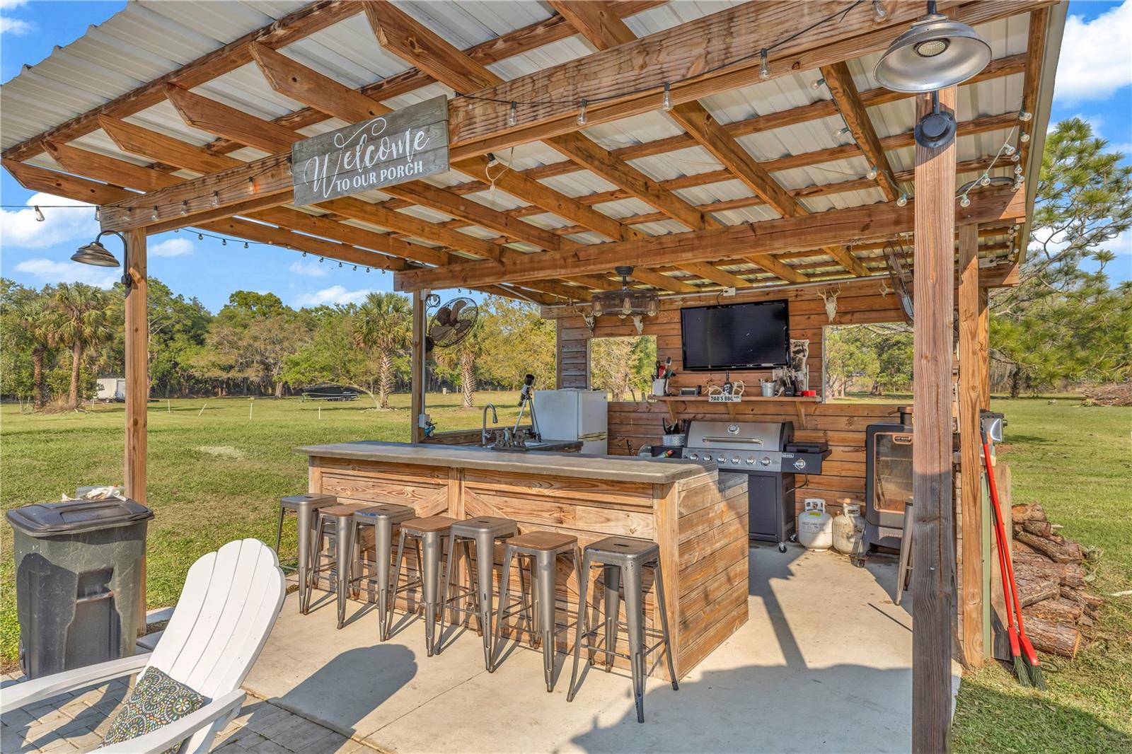 171 RIVER OAKS DR