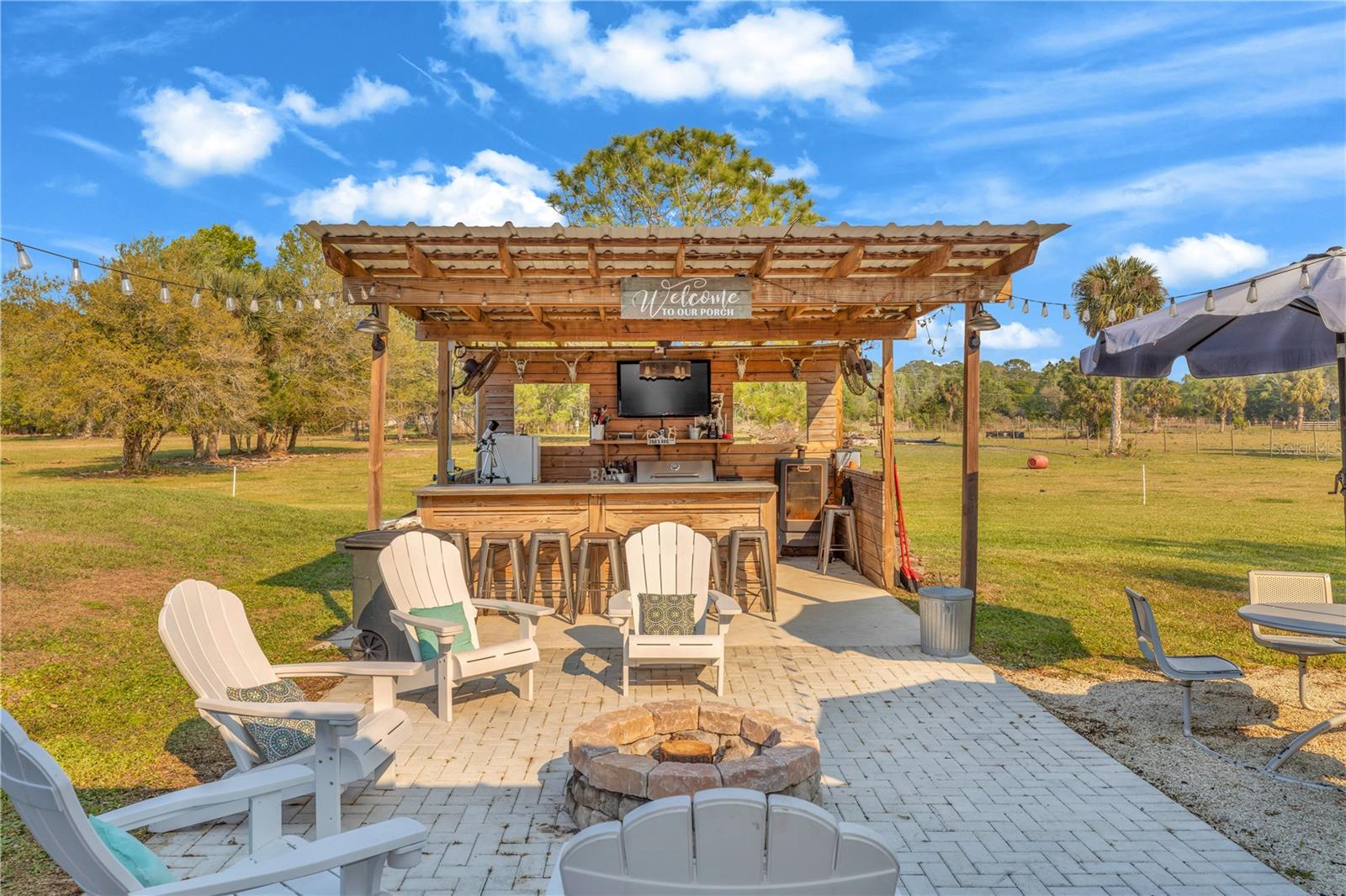 171 RIVER OAKS DR