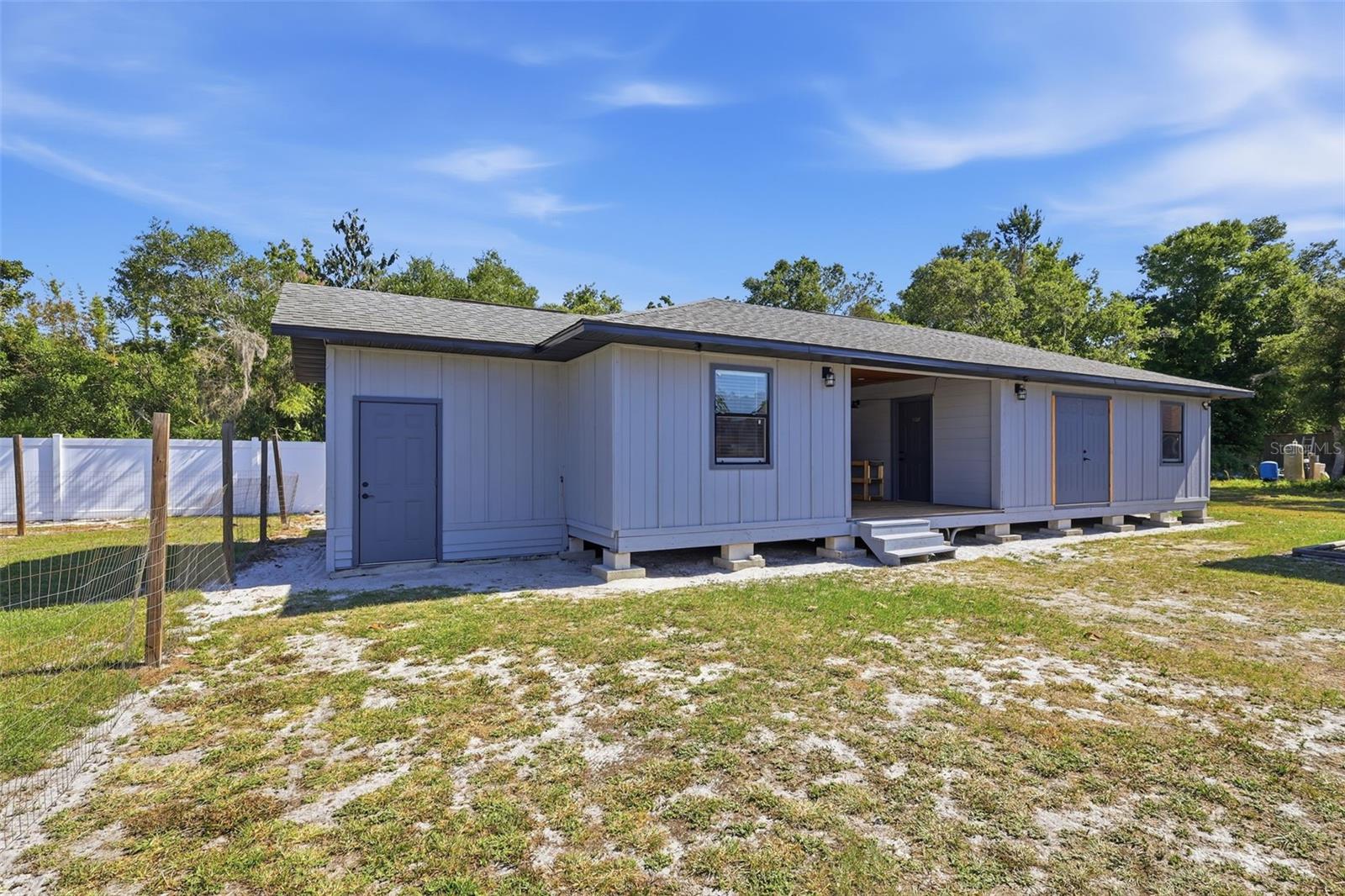 168 COMMUNITY DR