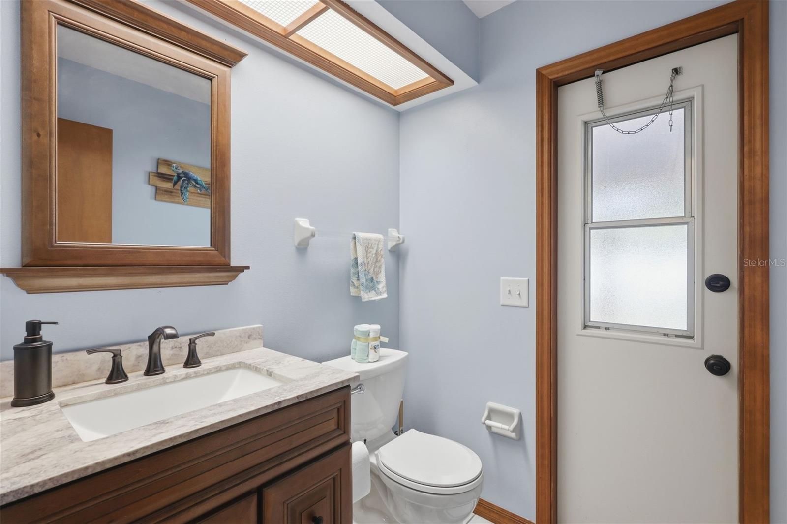168 COMMUNITY DR