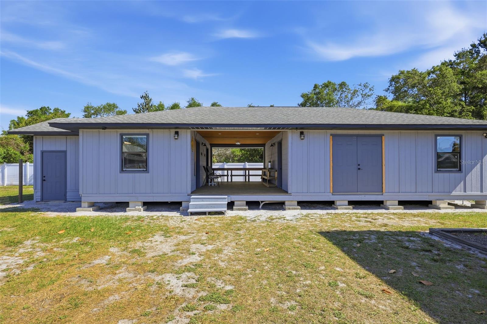 168 COMMUNITY DR