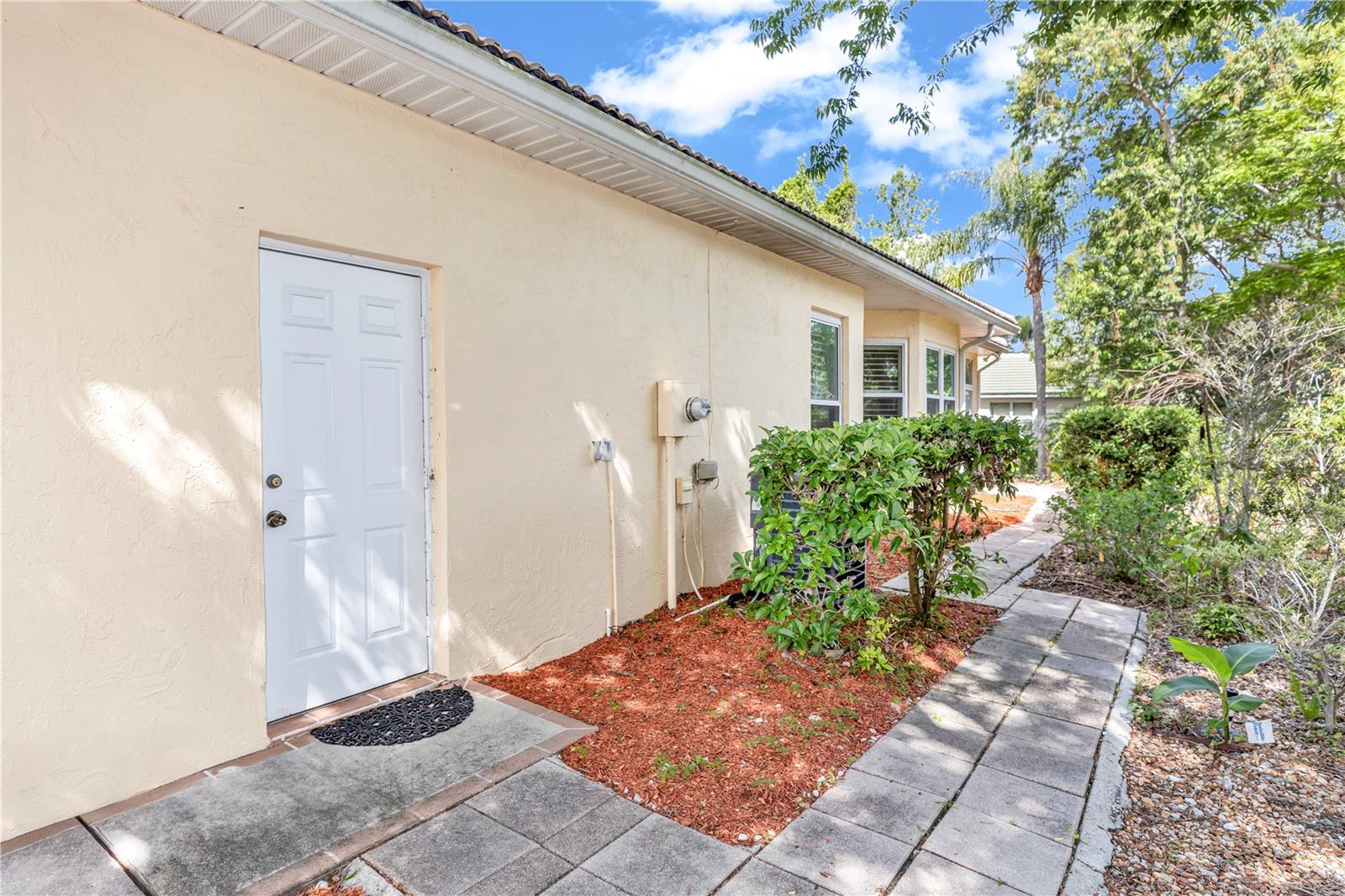414 FAIRLANE DR