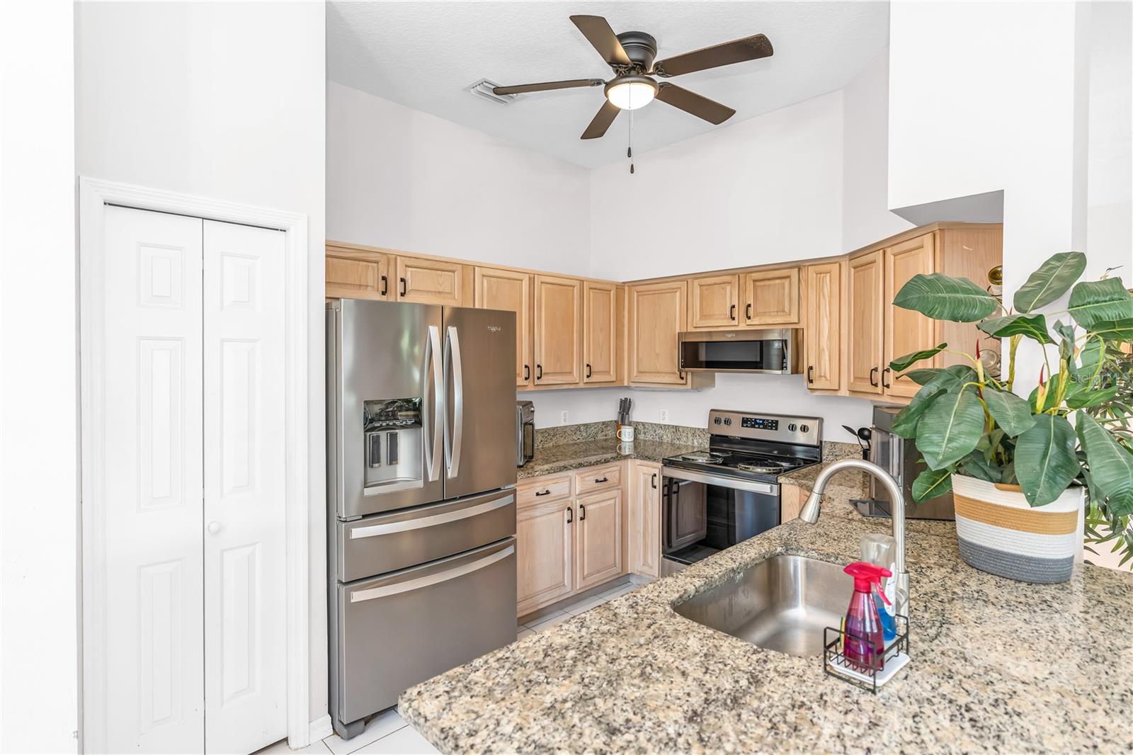 414 FAIRLANE DR