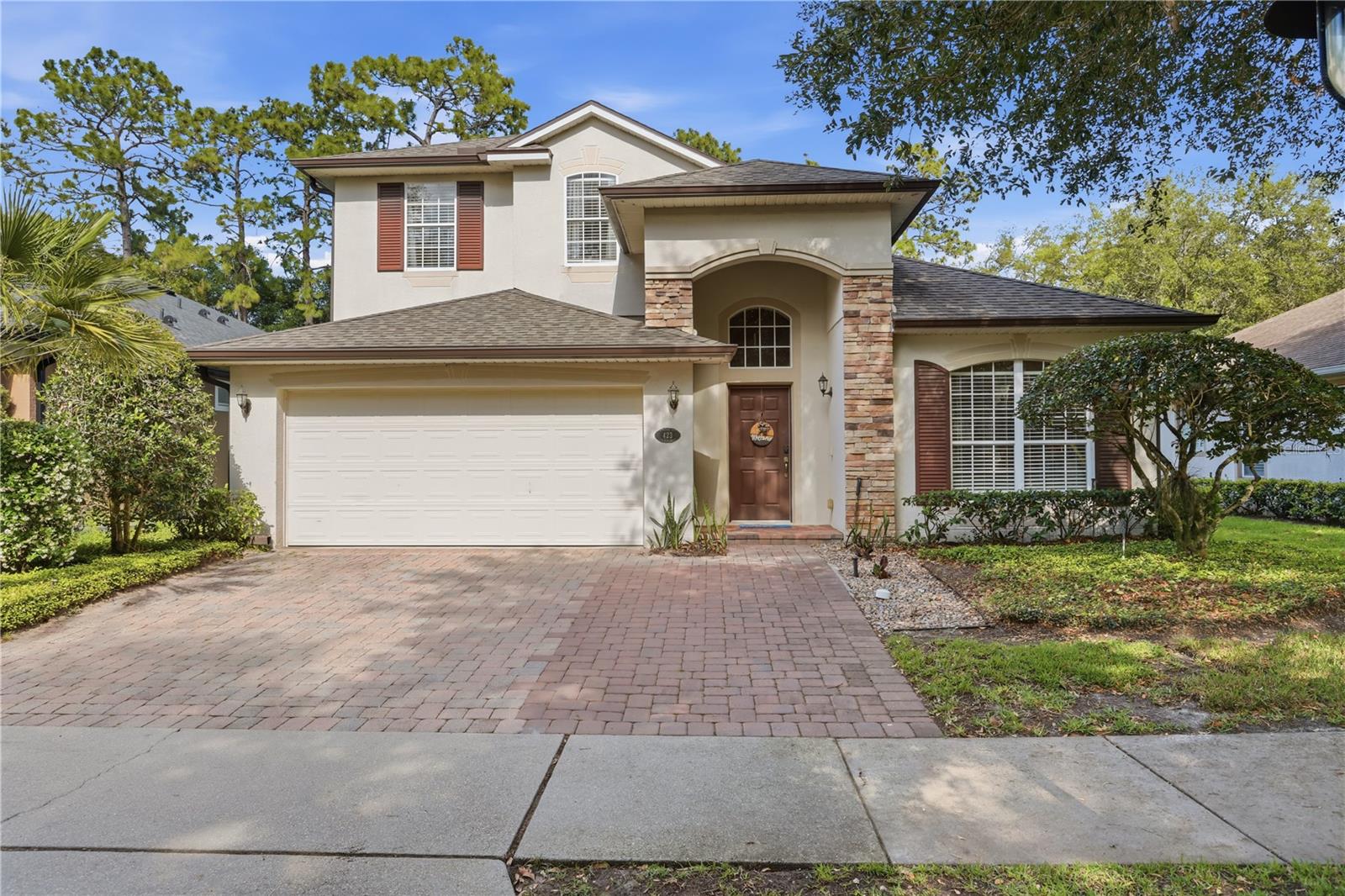 423 VICTORIA HILLS DR
