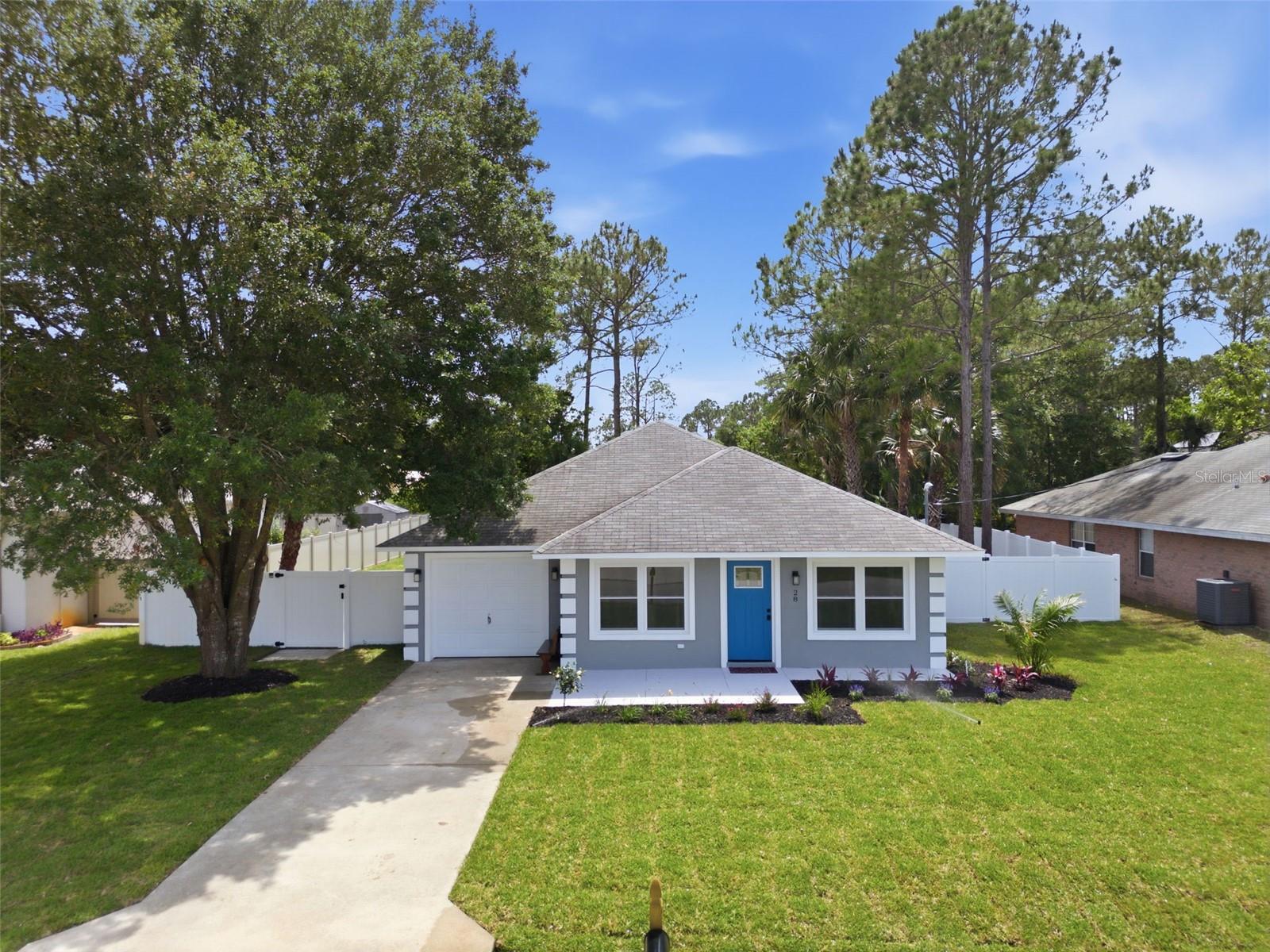 28 PINE CROFT LN