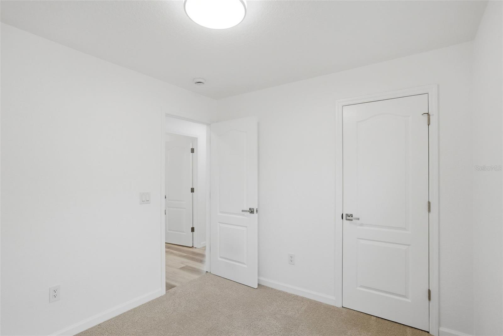 28 PINE CROFT LN