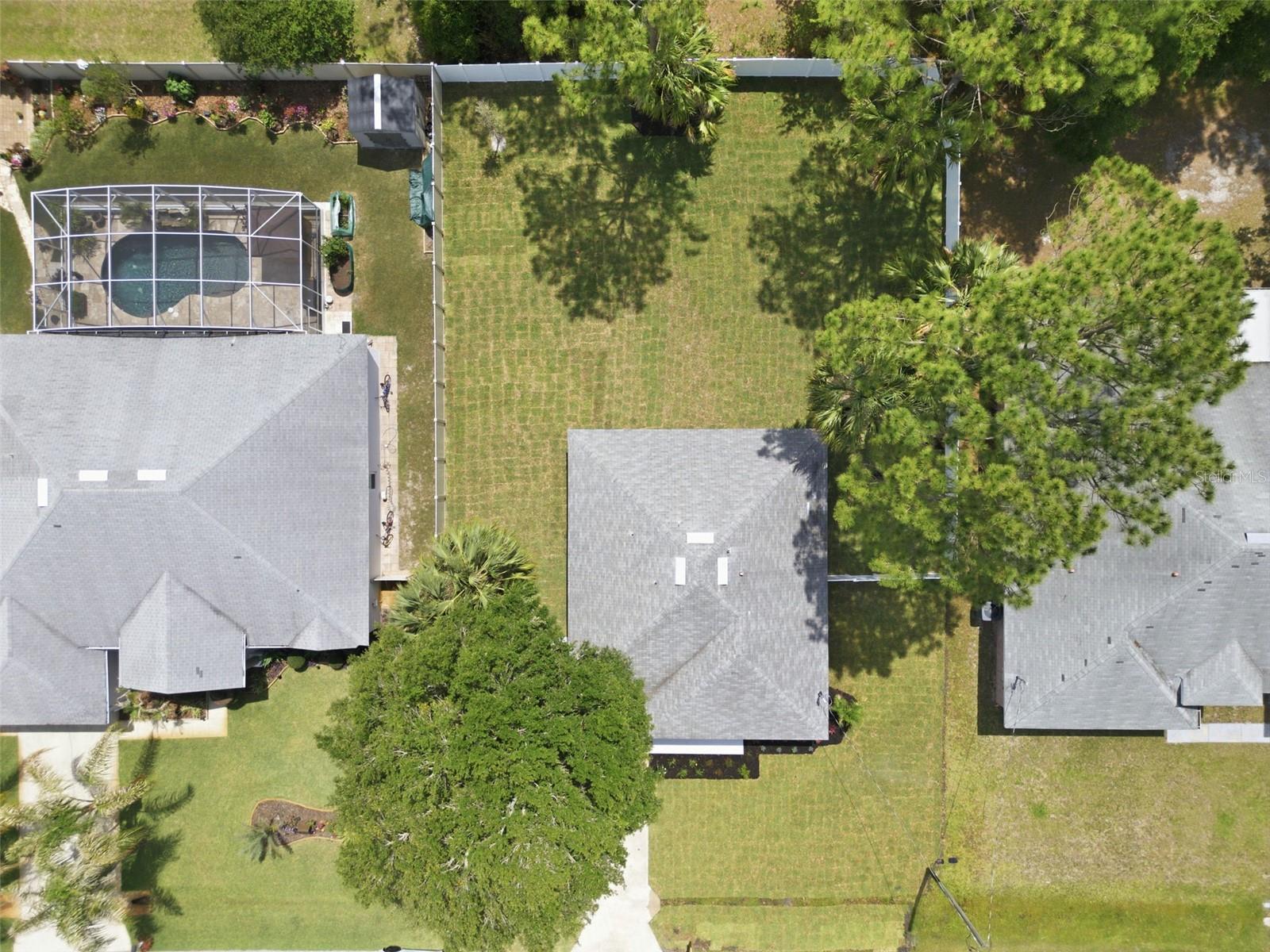 28 PINE CROFT LN