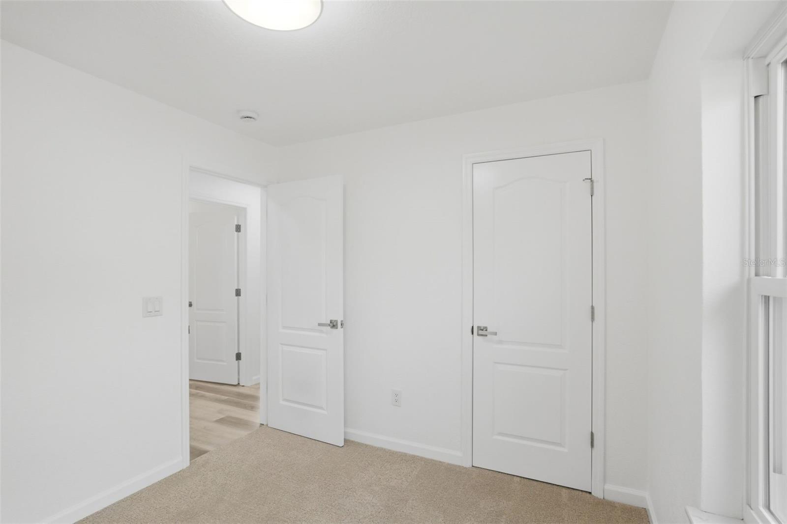 28 PINE CROFT LN
