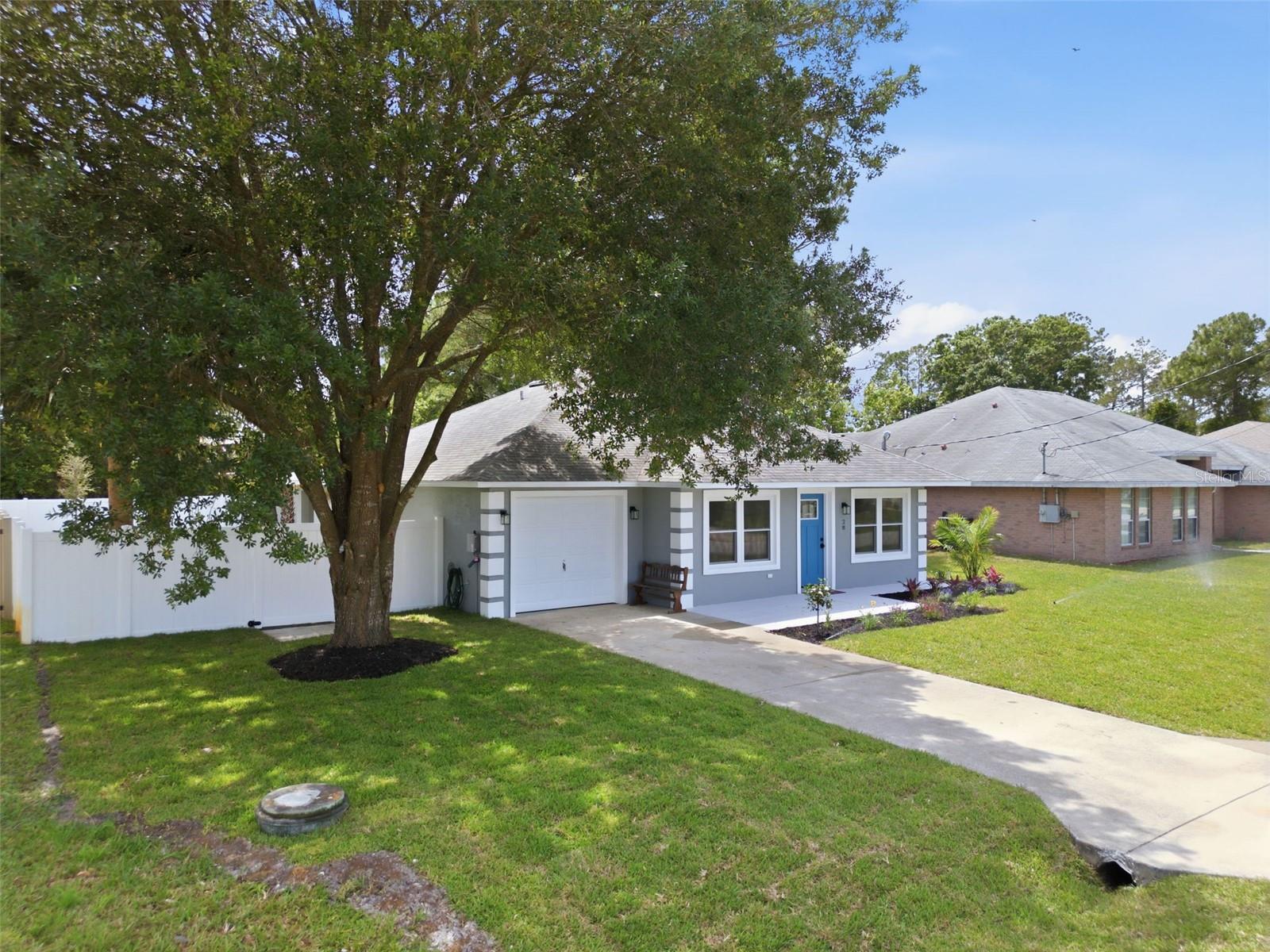 28 PINE CROFT LN
