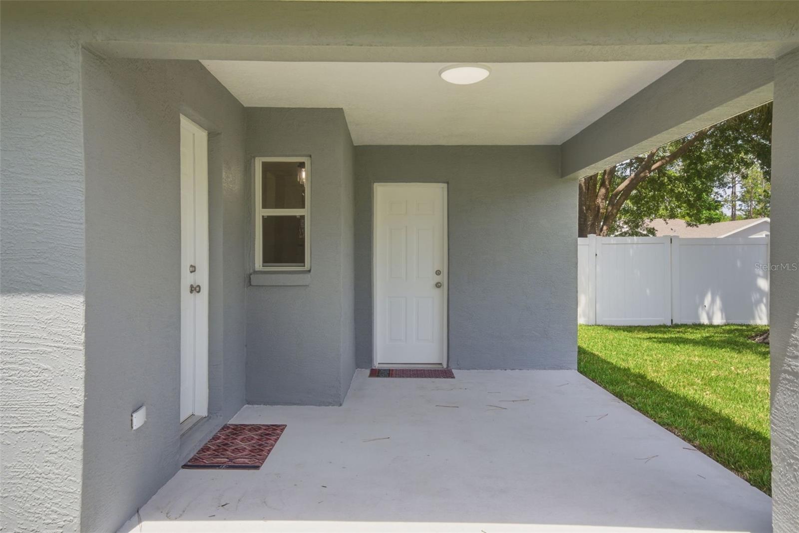 28 PINE CROFT LN