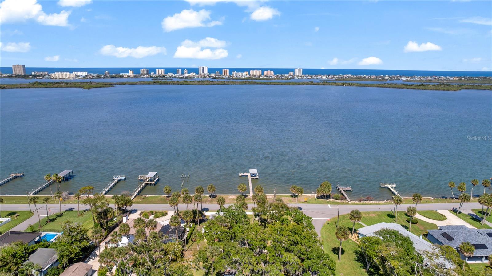 101 FLEMING AVE
