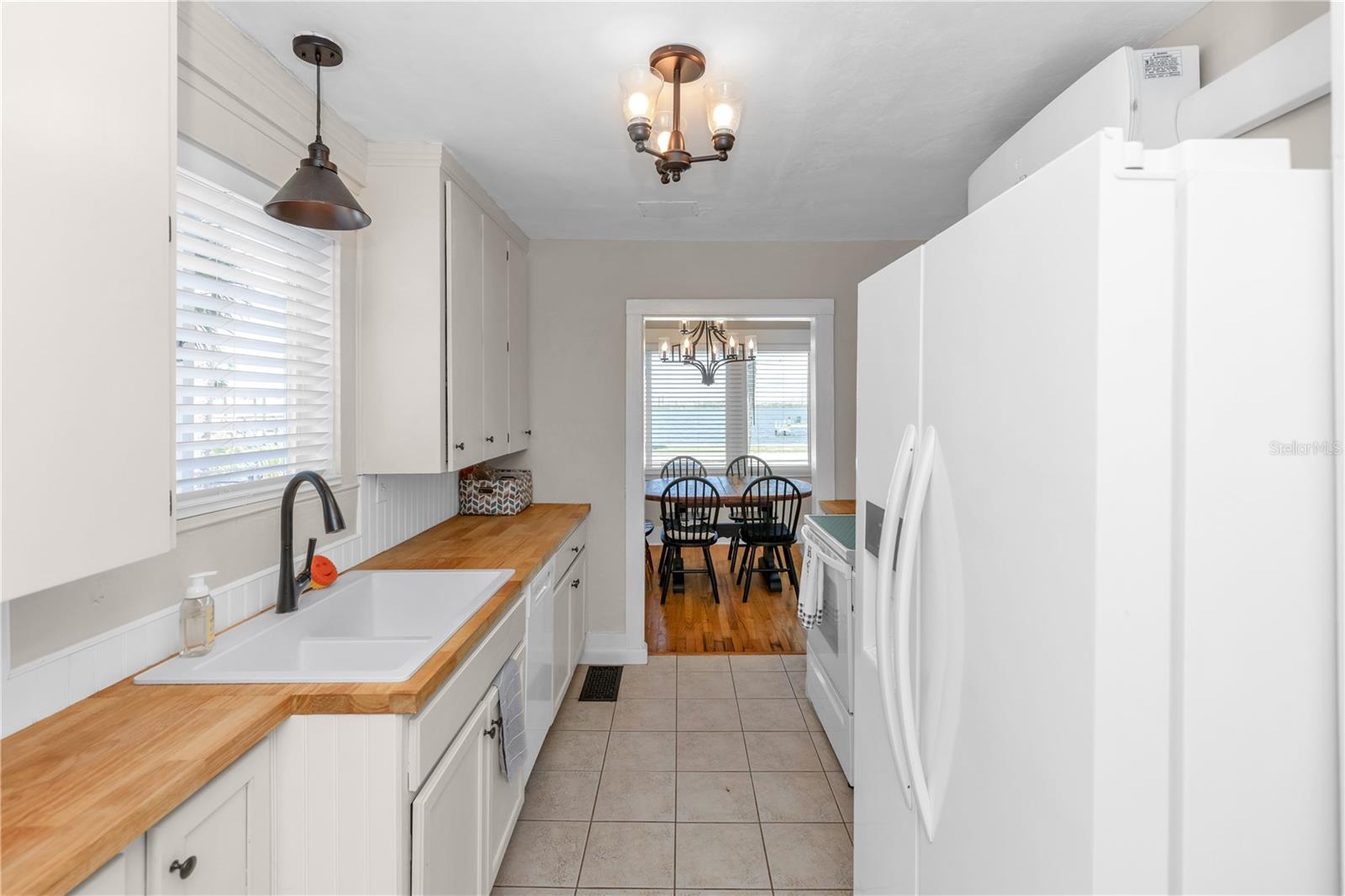 101 FLEMING AVE