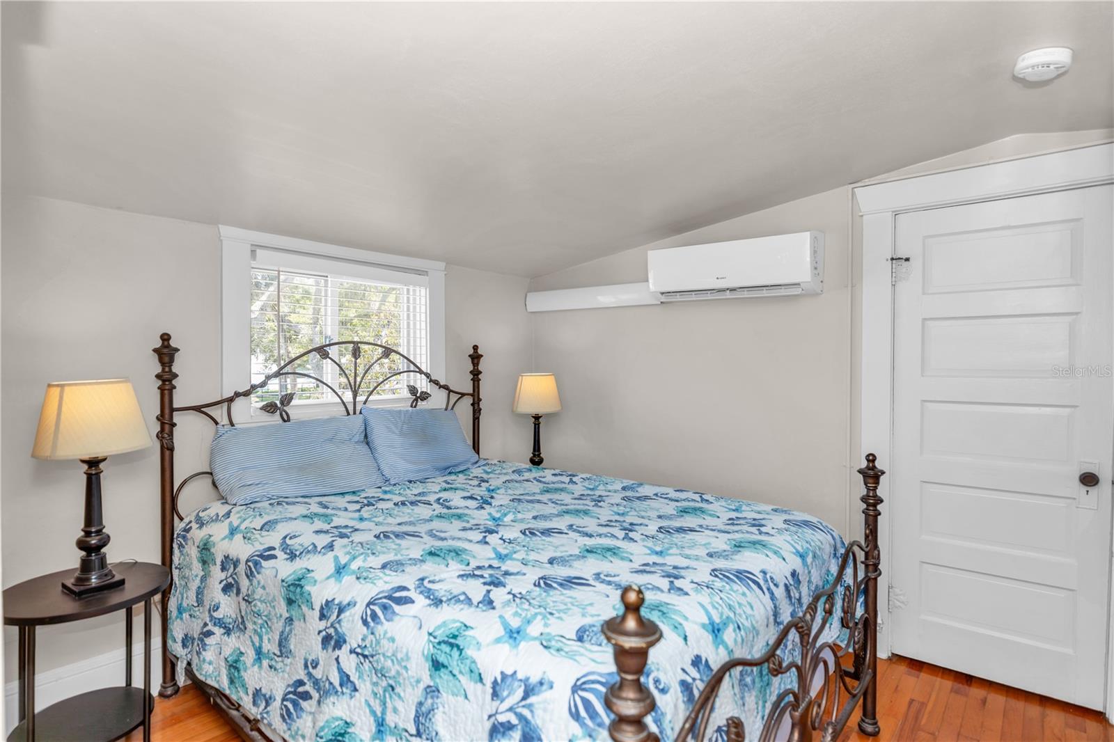 101 FLEMING AVE